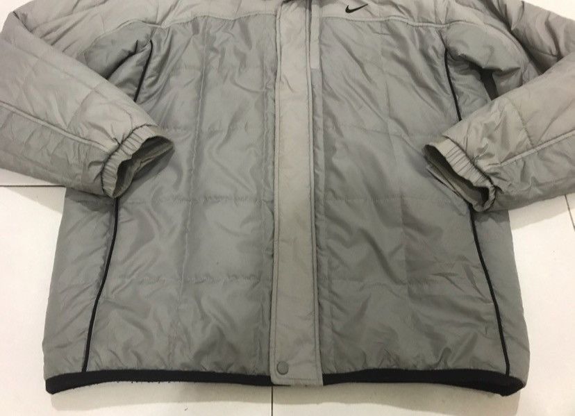 Nike VTG Nike Light Weight Puffer Jacket Size US L / EU 52-54 / 3 - 7 Thumbnail