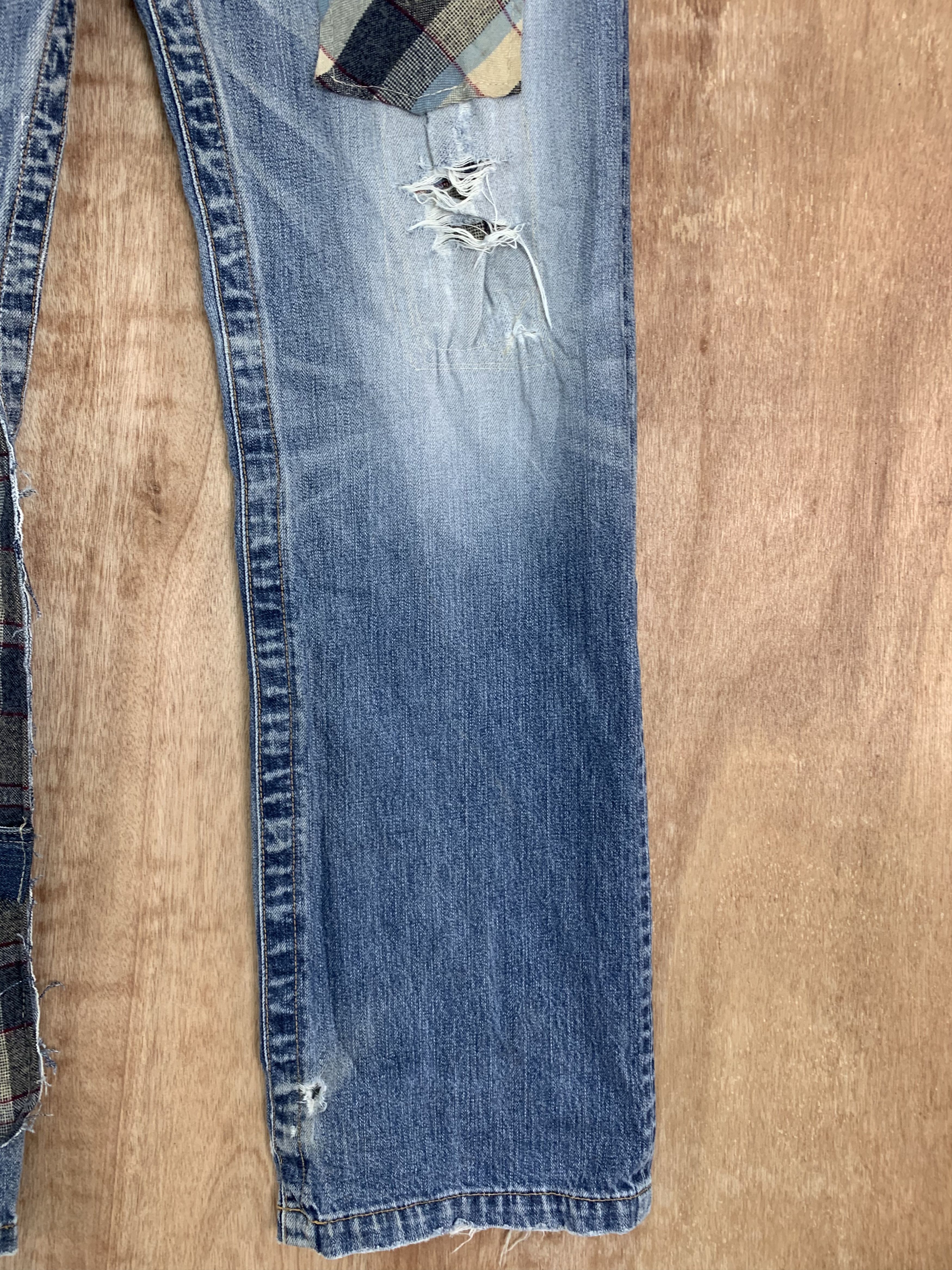 Japanese Brand 💥Parachuted💥Distressed Denim Bayvi Reconstructed Vintage Size US 35 - 5 Thumbnail