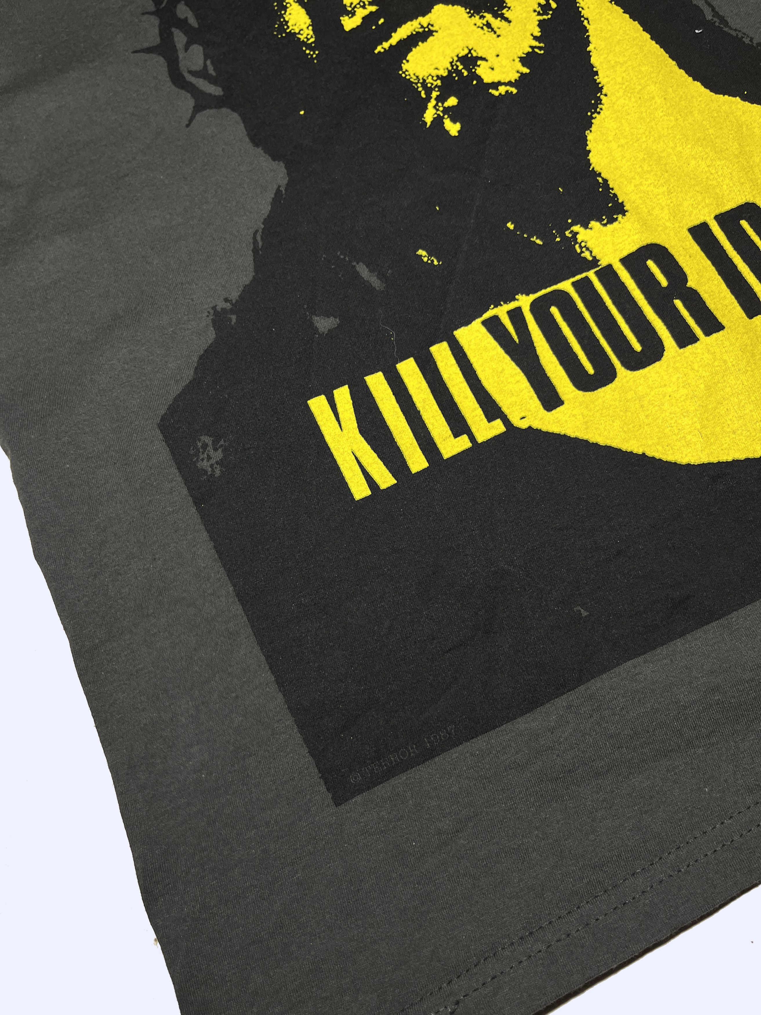 Band Tees × Guns N' Roses KILL YOUR IDOLS Re-print Terror 1987 T-shirt Axl Rose worn Size US M / EU 48-50 / 2 - 4 Thumbnail