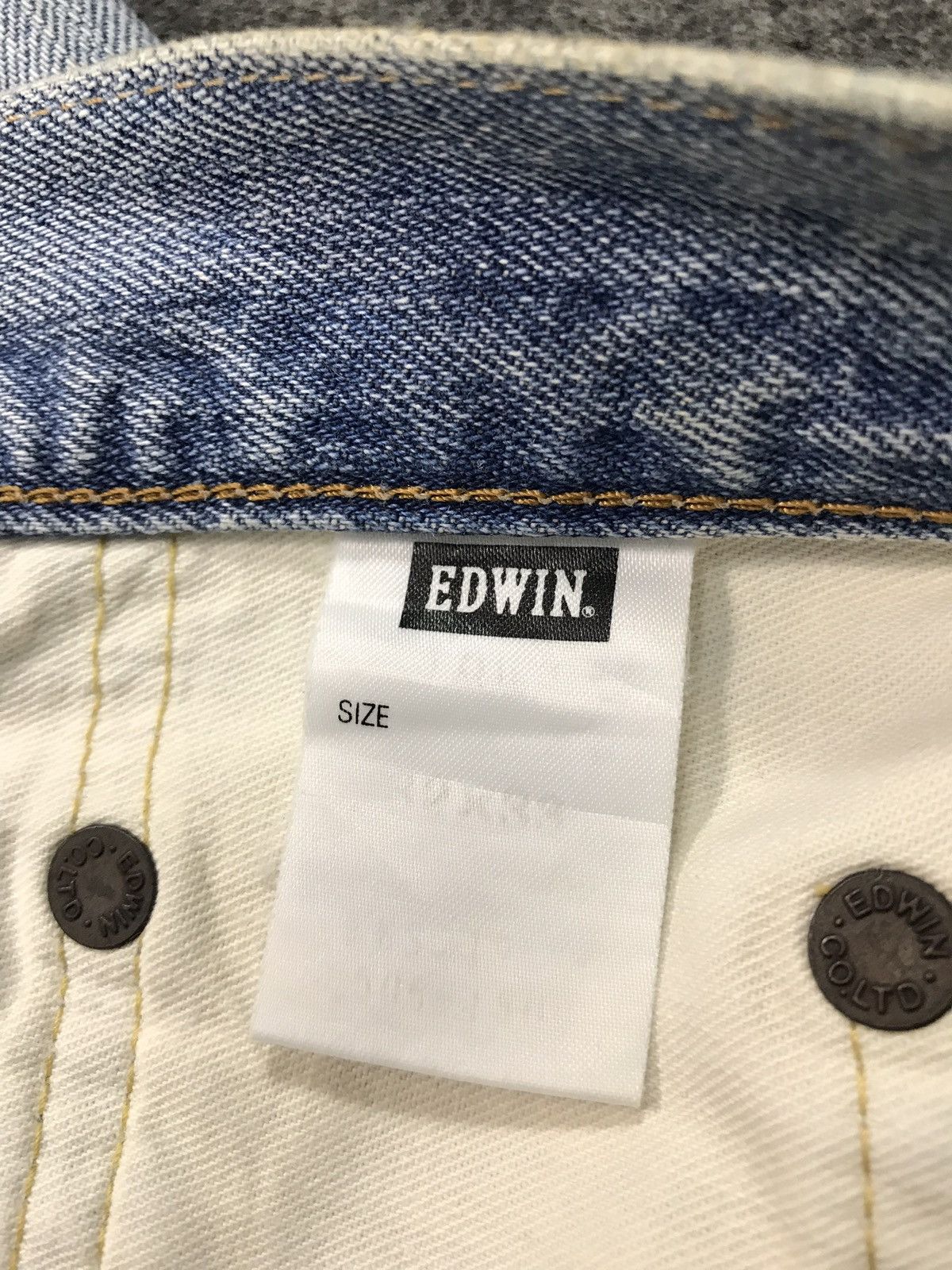 Edwin × Vintage Vintage Edwin 505xx Selvedge Distressed Denim Jeans Size US 32 / EU 48 - 16 Thumbnail