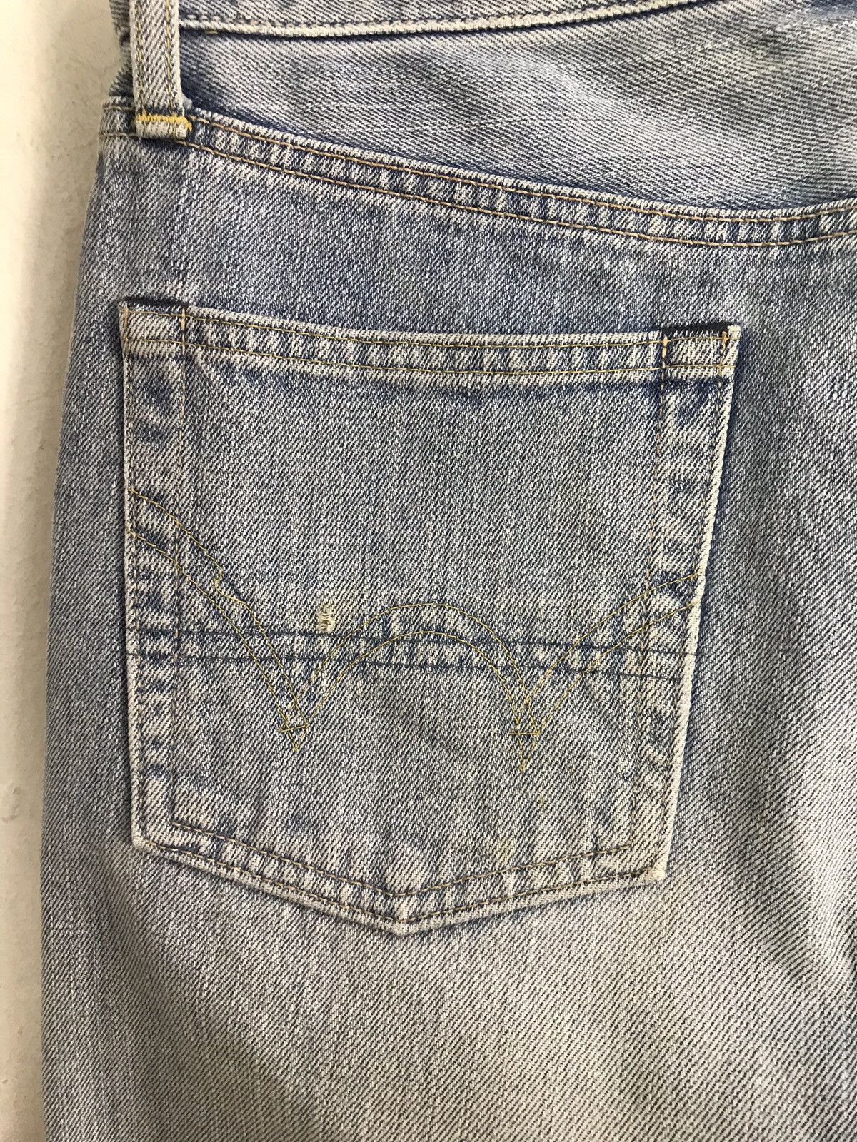 Edwin × Vintage Vintage Edwin 505xx Selvedge Distressed Denim Jeans Size US 32 / EU 48 - 13 Thumbnail