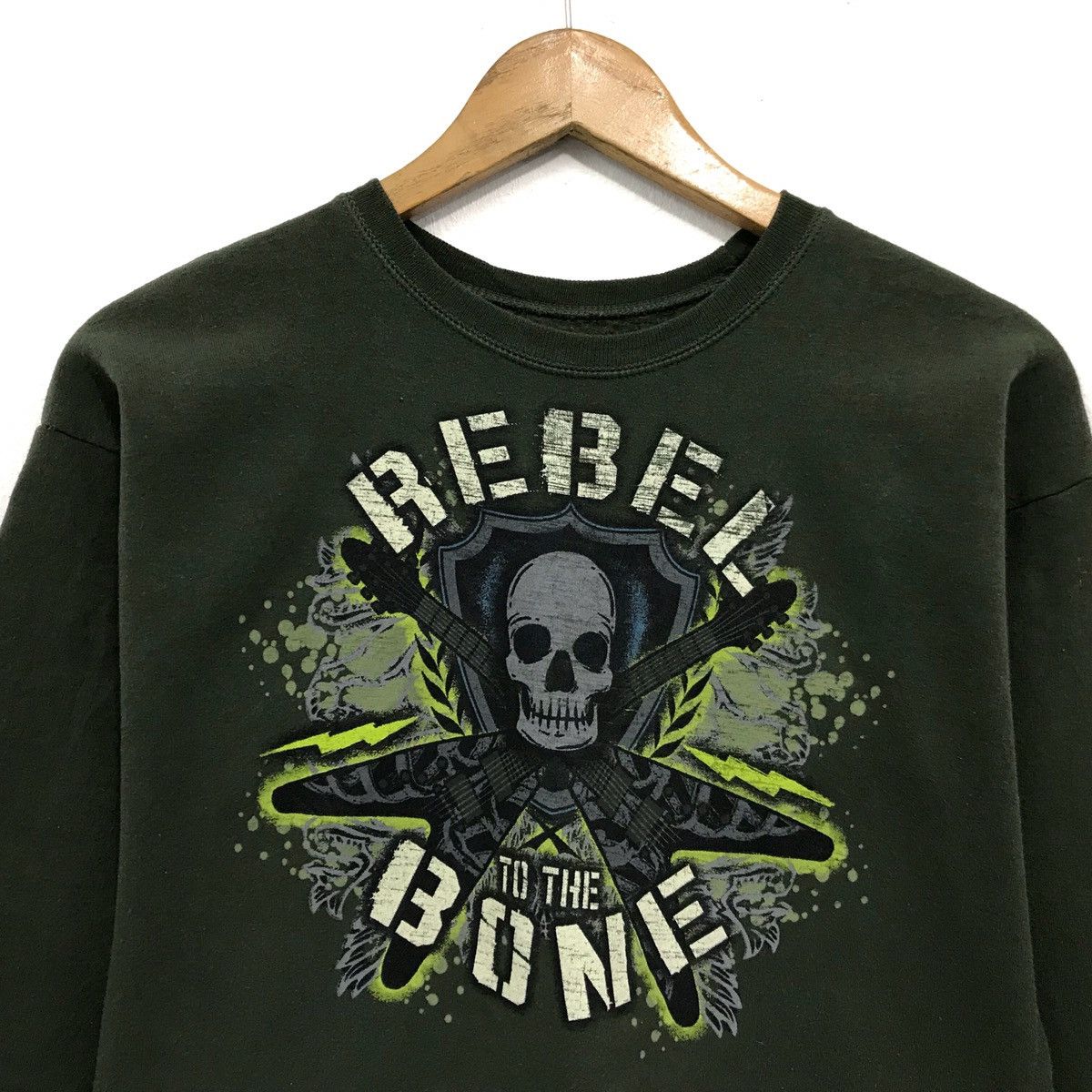 Band Tees Vintage Band Tee Sweatshirt Biglogo Rebel To The Bone Size US S / EU 44-46 / 1 - 2 Thumbnail