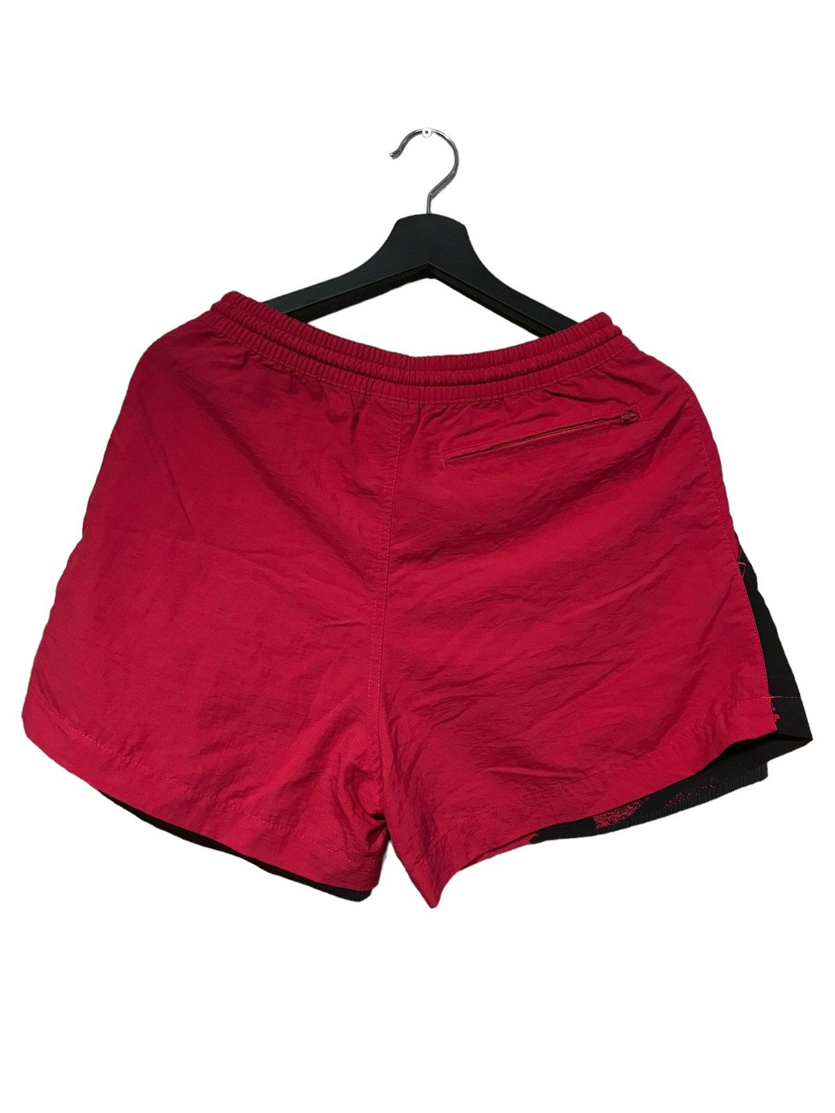 Vintage Vintage 1990s Retro Nike Red Nylon Challenge Court Shorts Size US 32 / EU 48 - 7 Thumbnail