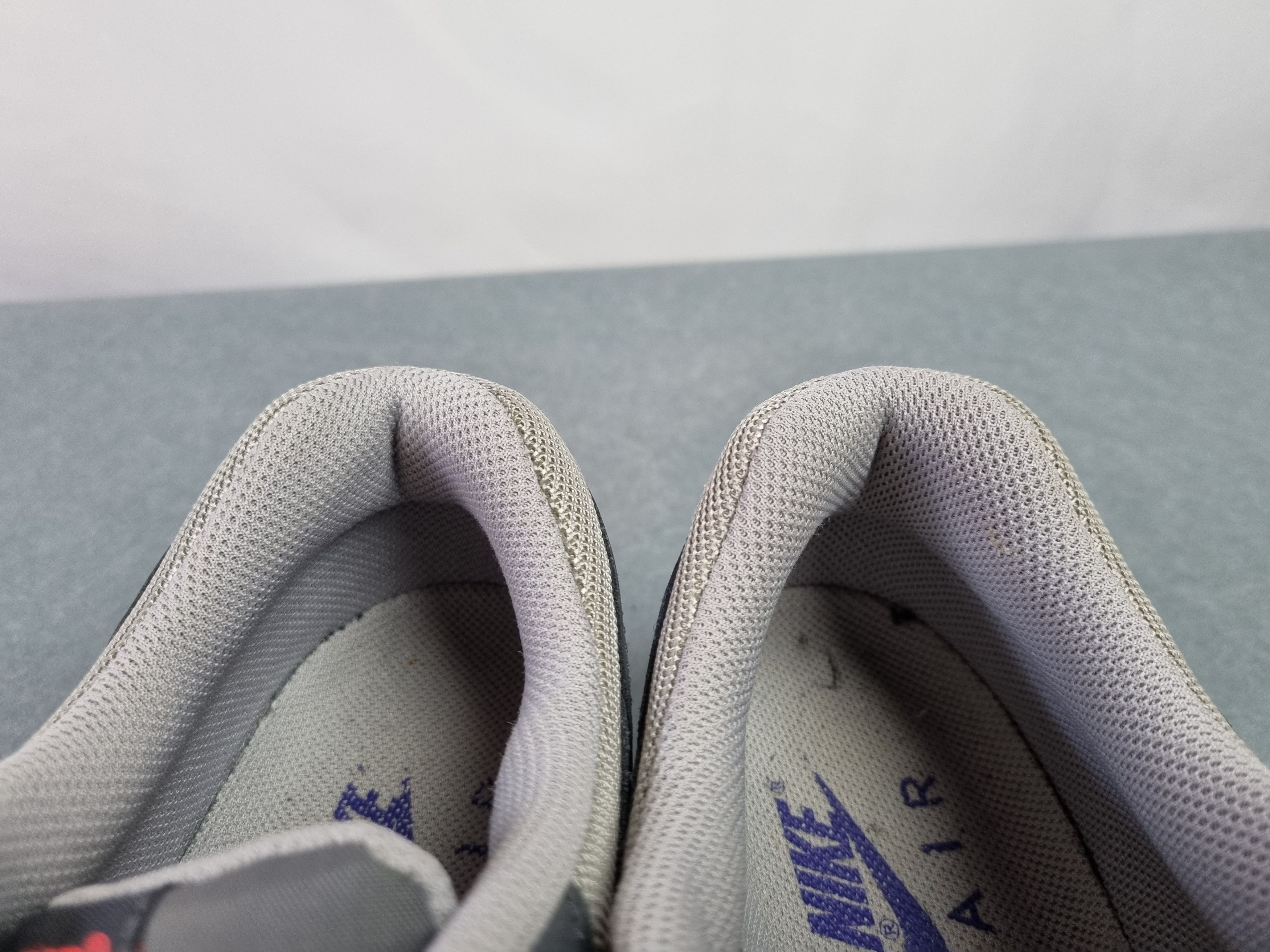 Nike Nike Air Max 1 Essential 'Ultramarine Dark Grey' Size US 10 / EU 43 - 17 Thumbnail