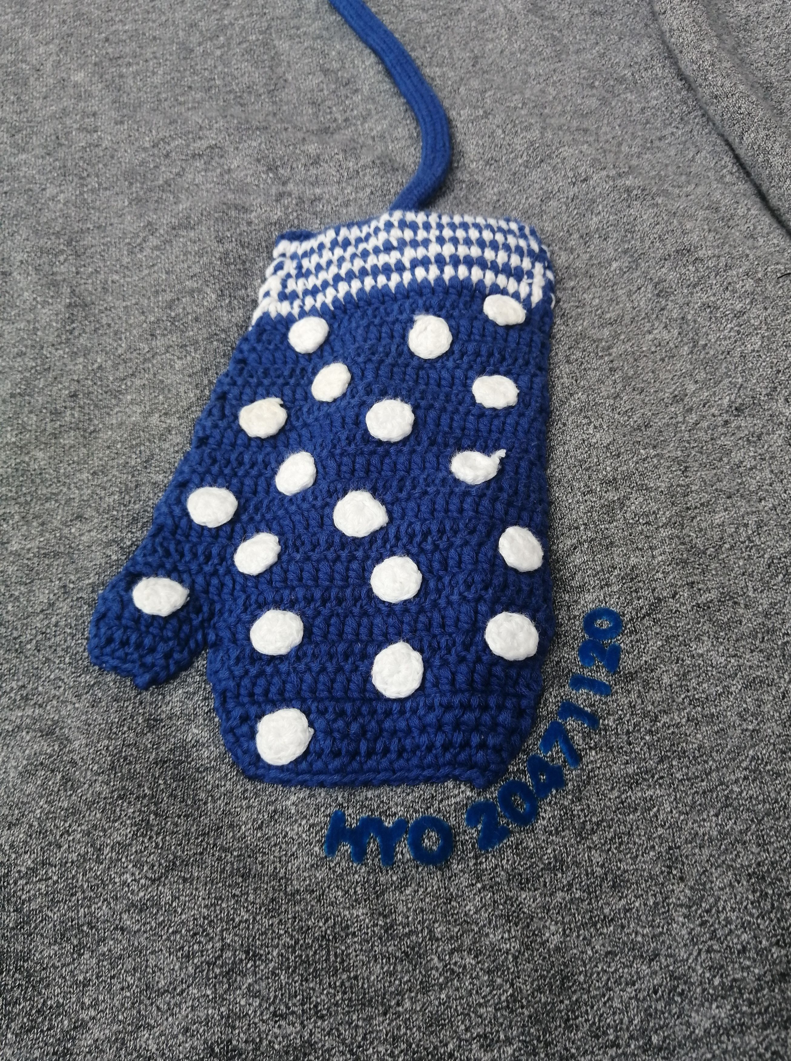 20471120 Hyoma Gloves Sweatshirt Size US XS / EU 42 / 0 - 3 Thumbnail