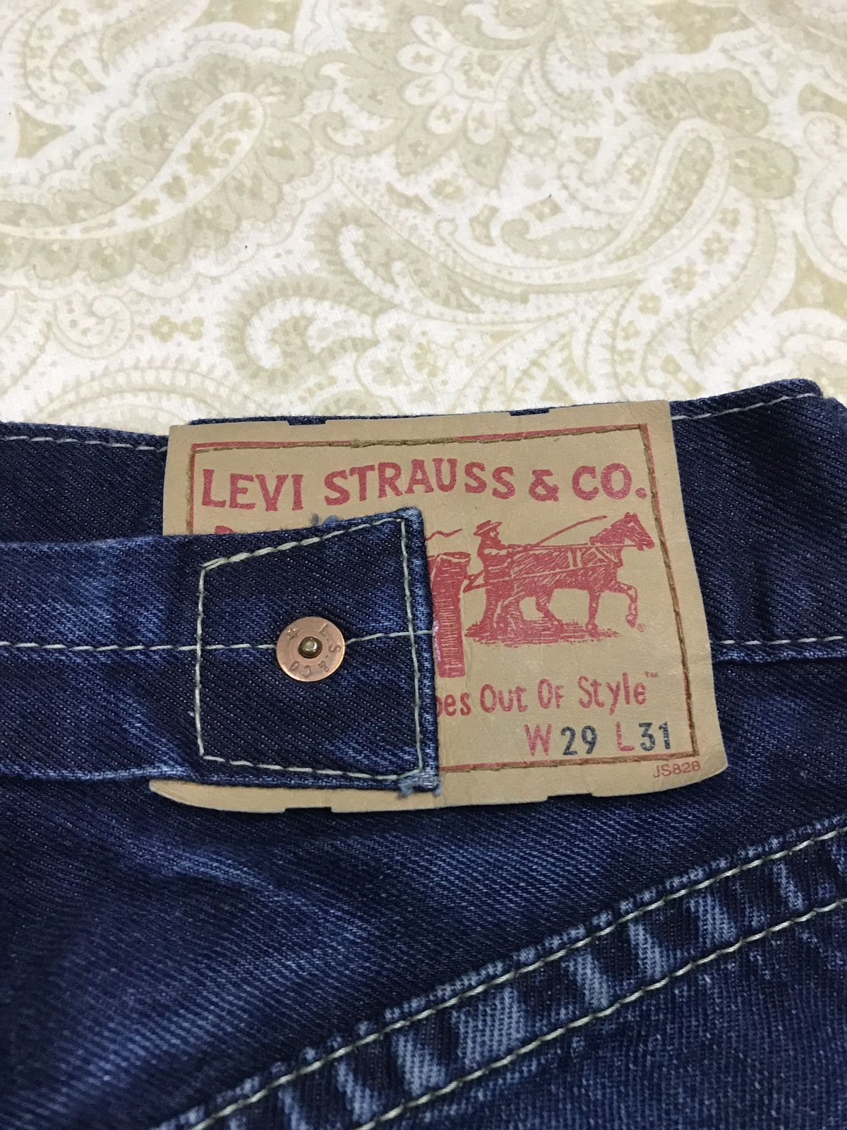 Levi's × Vintage Vintage Levi’s Jeans Design Bucket Back Size US 29 - 11 Thumbnail