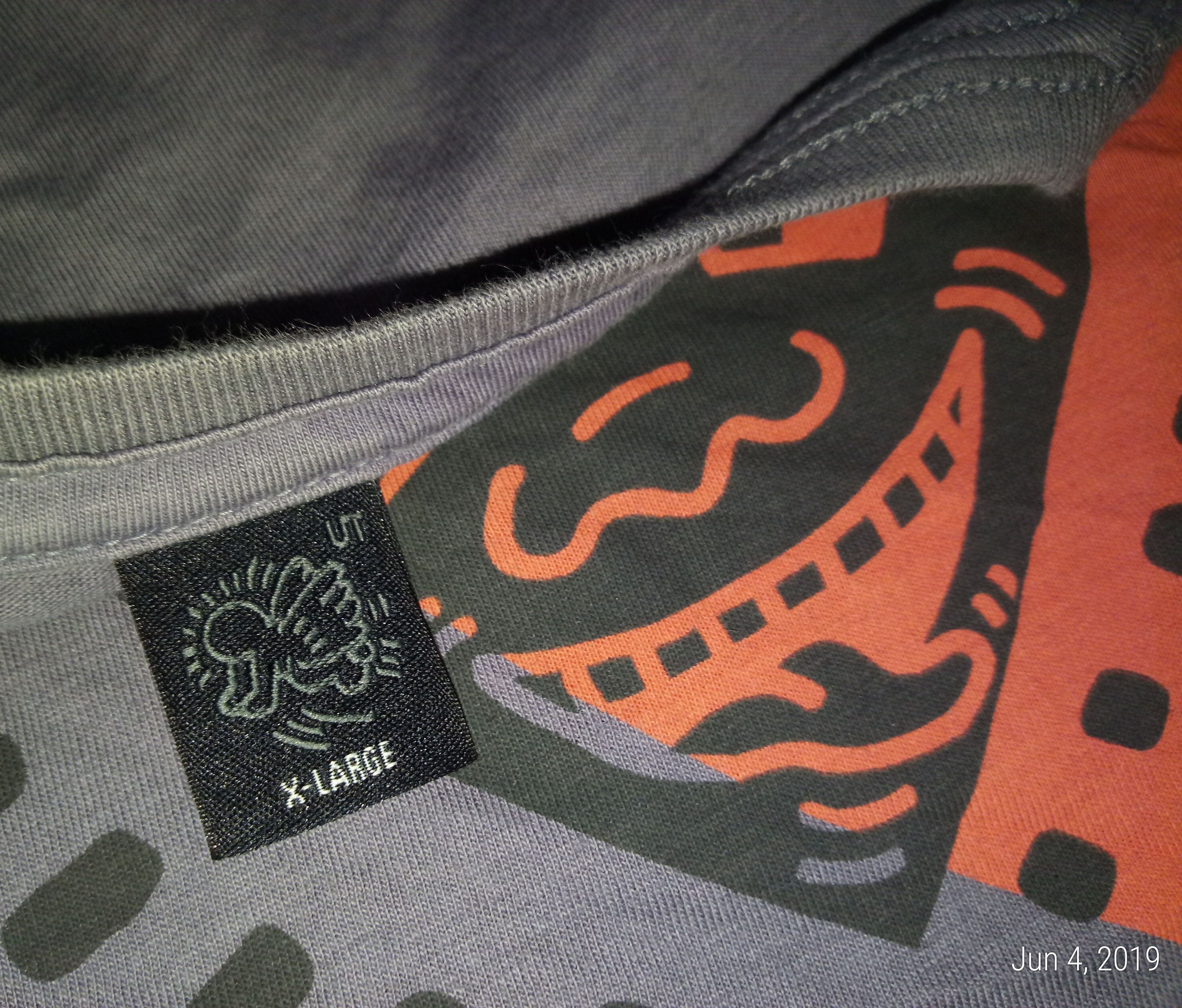 Keith Haring × Uniqlo SALE!! Keith Haring tshirt pop art Andy Warhol Basquiat Size US XL / EU 56 / 4 - 3 Thumbnail
