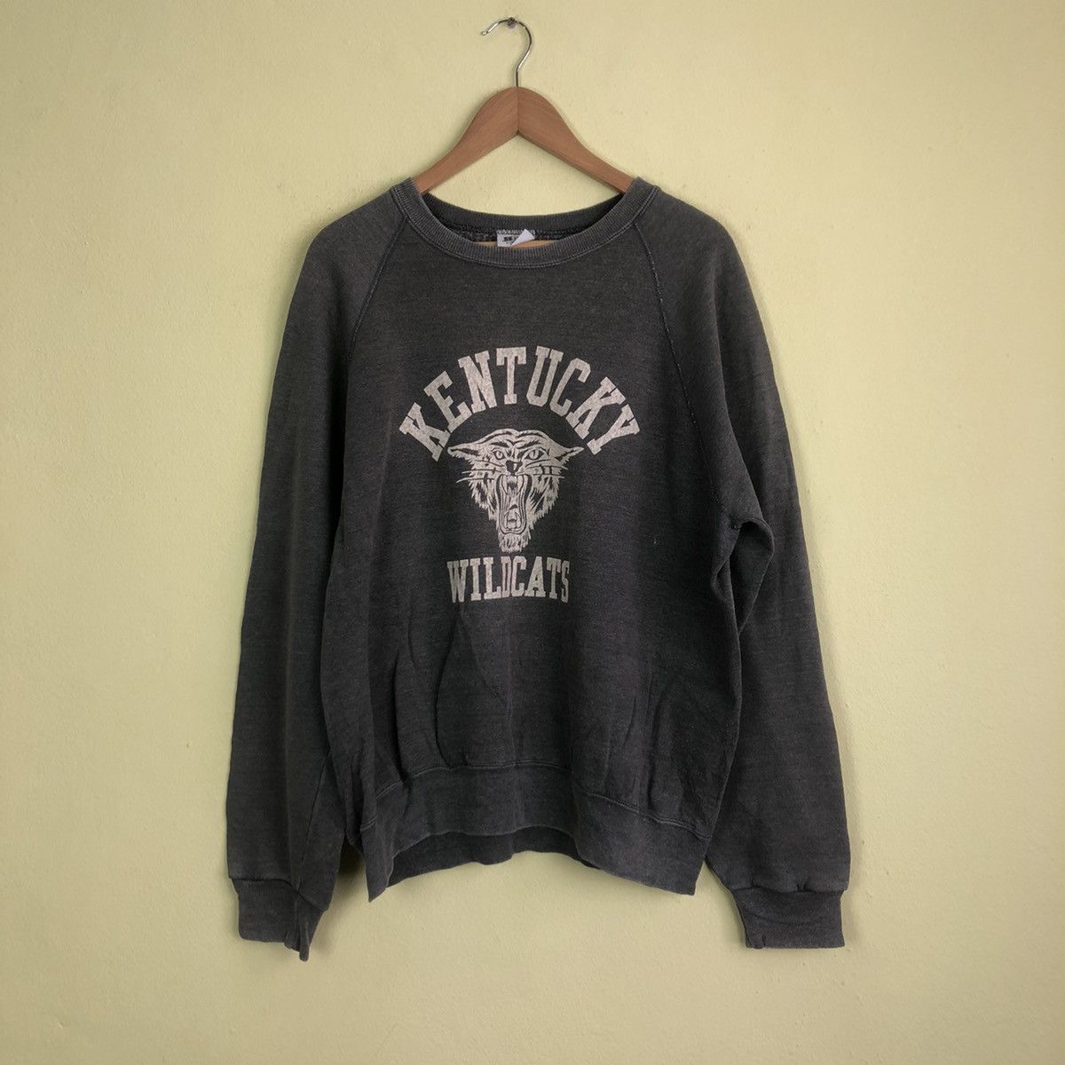 Lee Vintage Sturdy Sweats by Lee Tiger Big Logo Kanye Style Size US XL / EU 56 / 4 - 1 Thumbnail