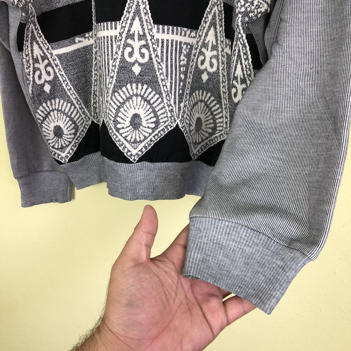 Japanese Brand Magixson Big Logo Printing Fleece Sweatshirt Size US L / EU 52-54 / 3 - 5 Thumbnail