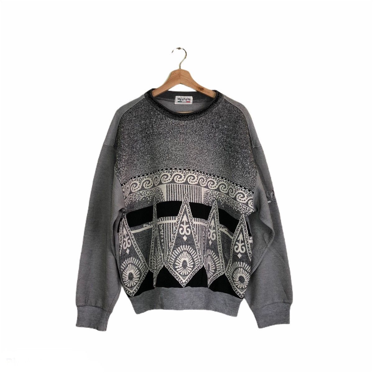 Magixson Big Logo Printing Fleece Sweatshirt