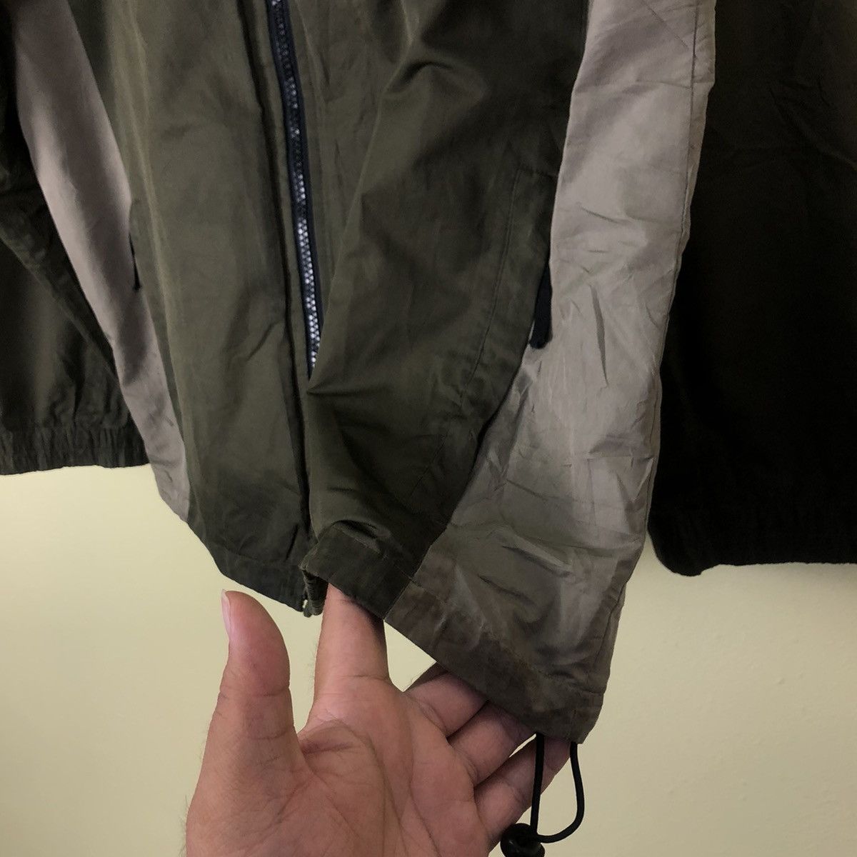 Nike × Vintage Vintage Small Swoosh Nike Jacket Army Colour Size US XL / EU 56 / 4 - 4 Thumbnail