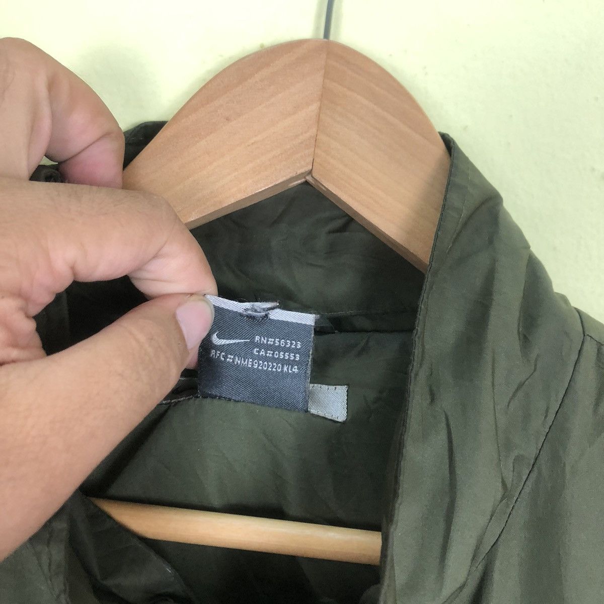 Nike × Vintage Vintage Small Swoosh Nike Jacket Army Colour Size US XL / EU 56 / 4 - 6 Thumbnail