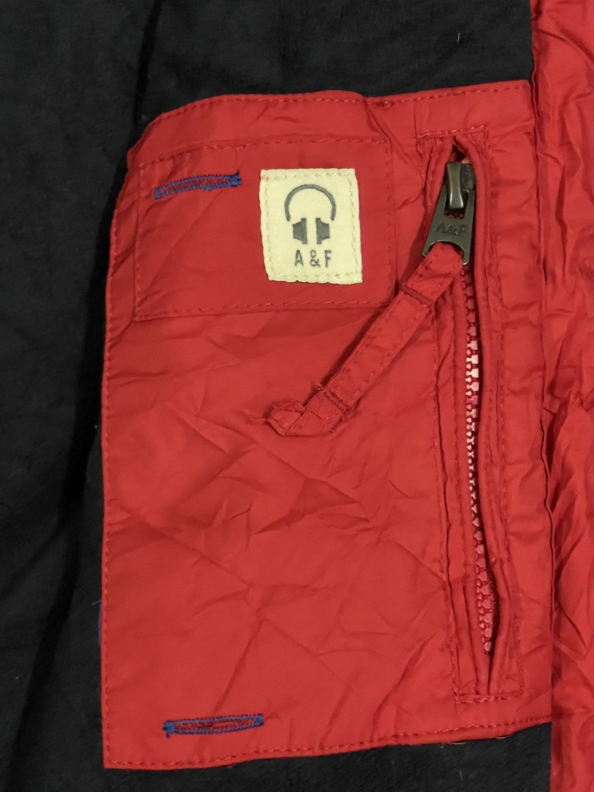 Abercrombie & Fitch Vintage Abercrombie & Fitch Hooded Puffer Down Jacket Size US M / EU 48-50 / 2 - 11 Thumbnail