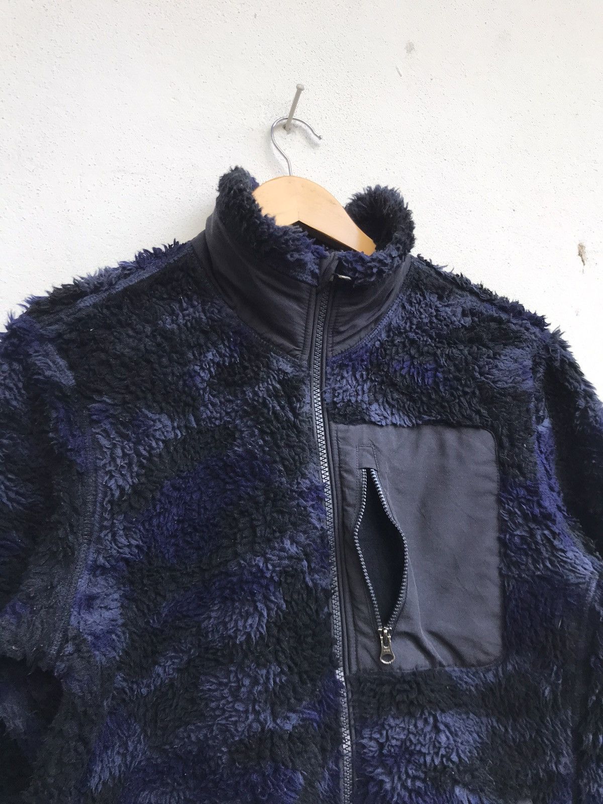 Uniqlo Japanese Brand Retro X Deep Pile Camouflage Sherpa Fleece Size US S / EU 44-46 / 1 - 8 Thumbnail