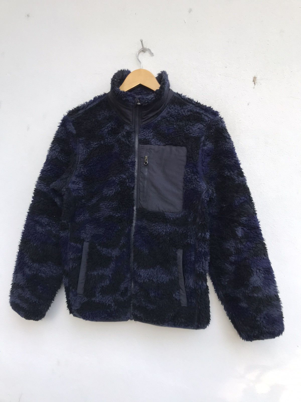 Uniqlo Japanese Brand Retro X Deep Pile Camouflage Sherpa Fleece Size US S / EU 44-46 / 1 - 4 Thumbnail