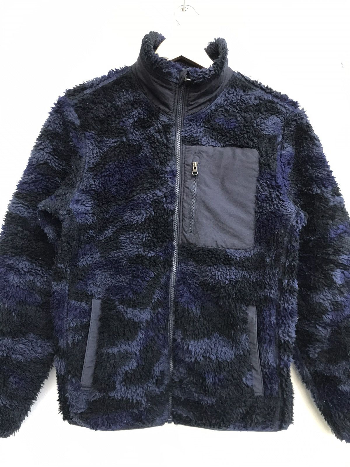 Uniqlo Japanese Brand Retro X Deep Pile Camouflage Sherpa Fleece Size US S / EU 44-46 / 1 - 5 Thumbnail