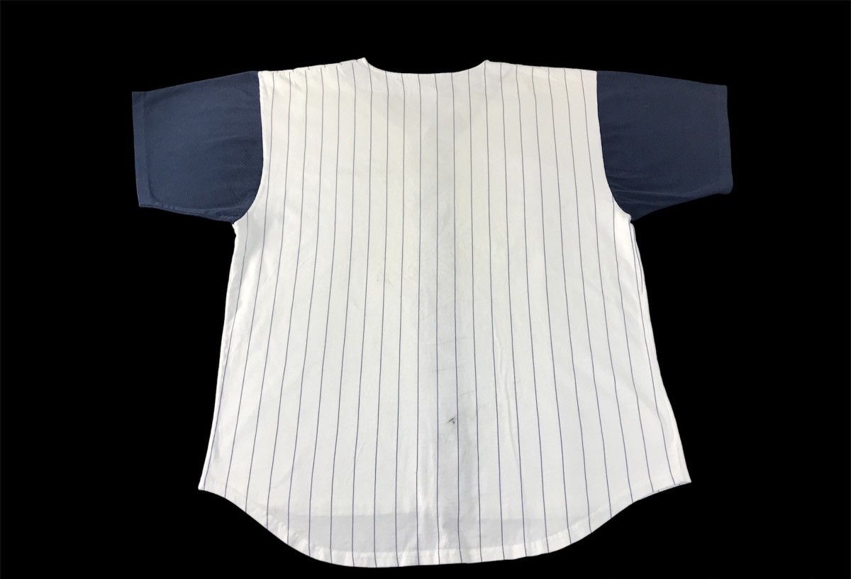 Vintage Badgers Sportswear Striped Button Up Jerseys Tee Printed Size US XL / EU 56 / 4 - 2 Thumbnail