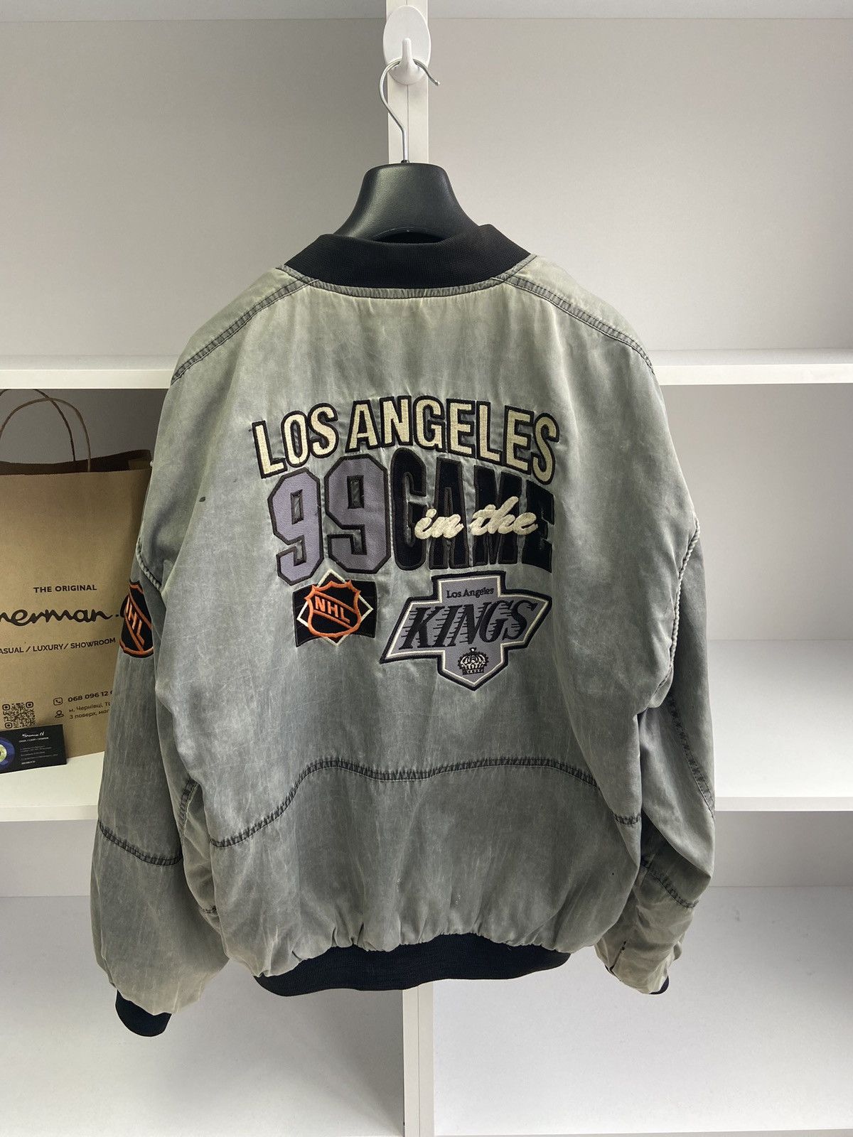 NFL × Vintage Vintage NHL Los Angeles Kings Jacket 1980 Campari Teamline Size US L / EU 52-54 / 3 - 2 Thumbnail