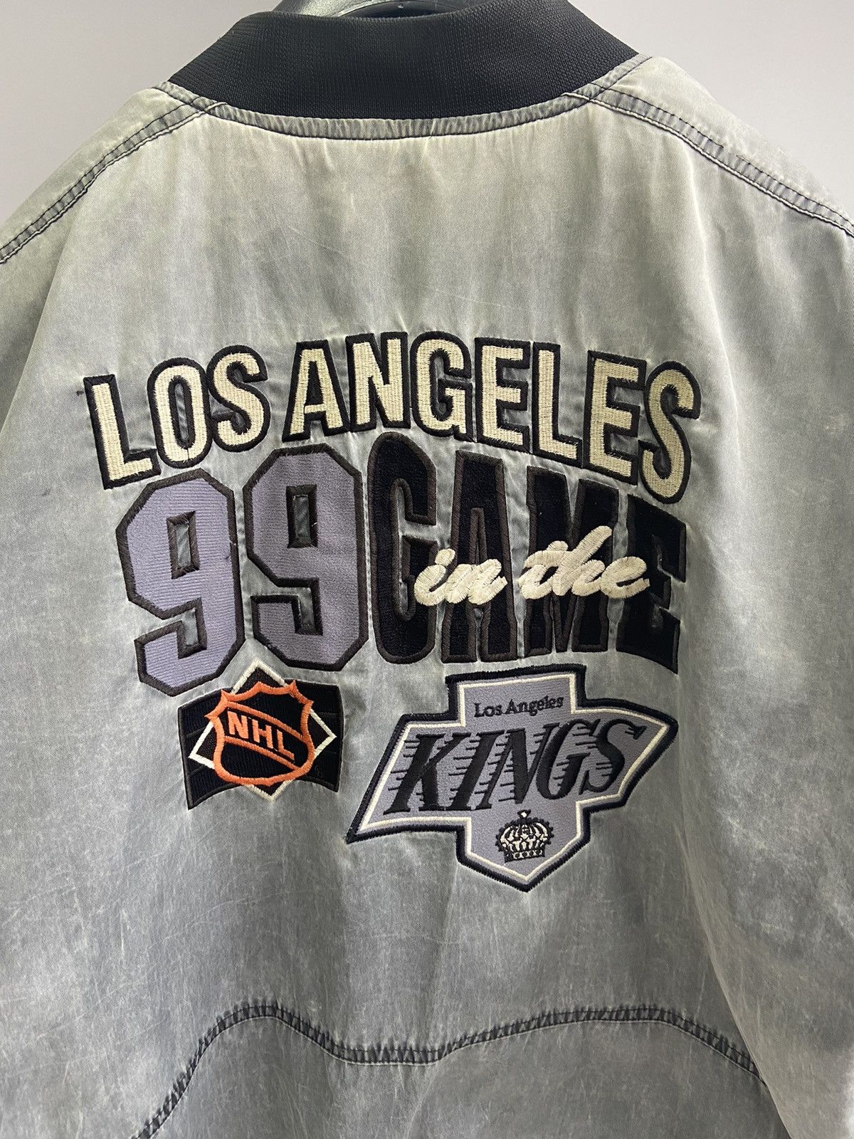 NFL × Vintage Vintage NHL Los Angeles Kings Jacket 1980 Campari Teamline Size US L / EU 52-54 / 3 - 13 Thumbnail