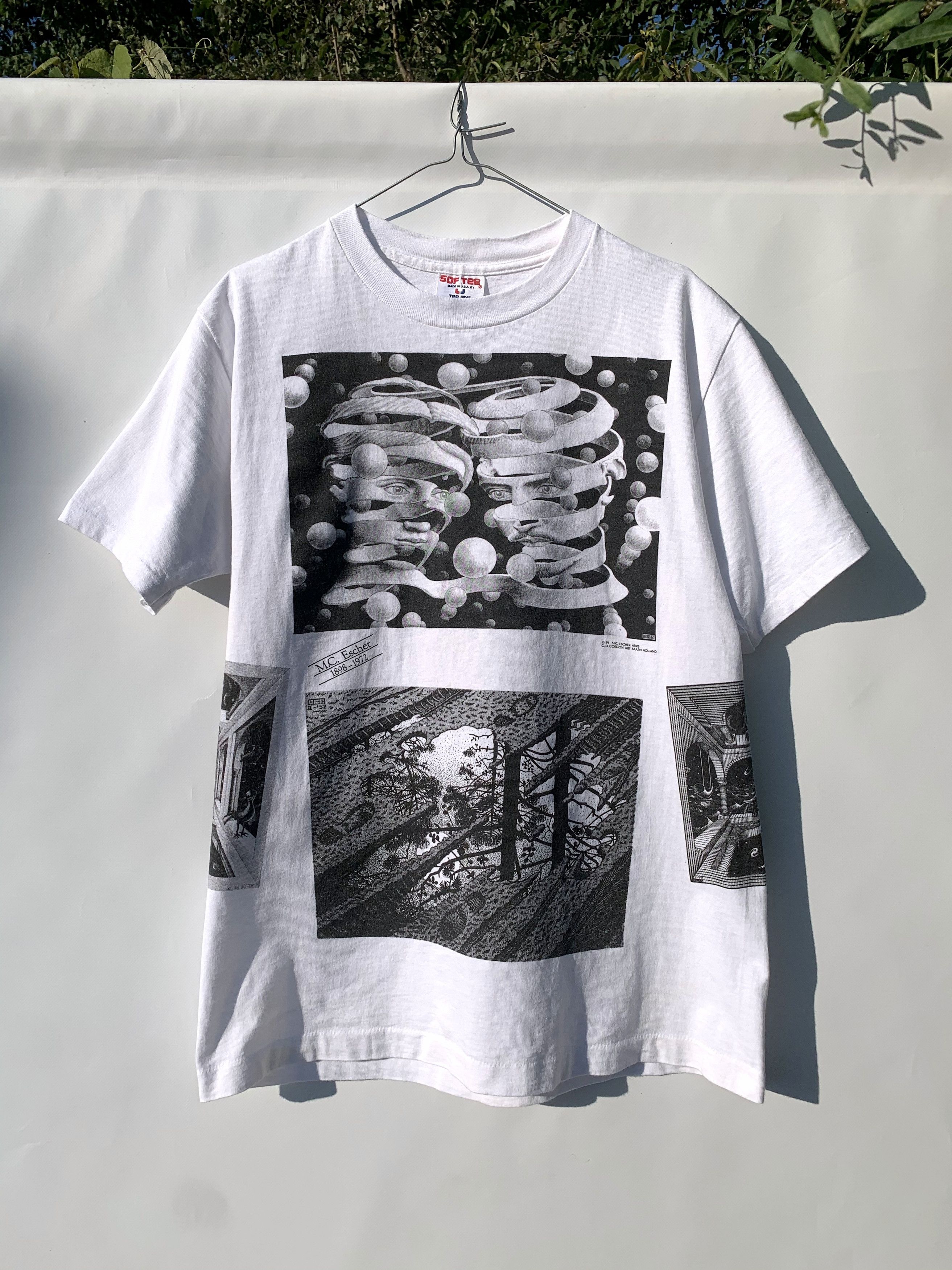 Band Tees 1991 Vintage MC Escher All Over Print T-Shirt Tee 90s Size US L / EU 52-54 / 3 - 5 Thumbnail