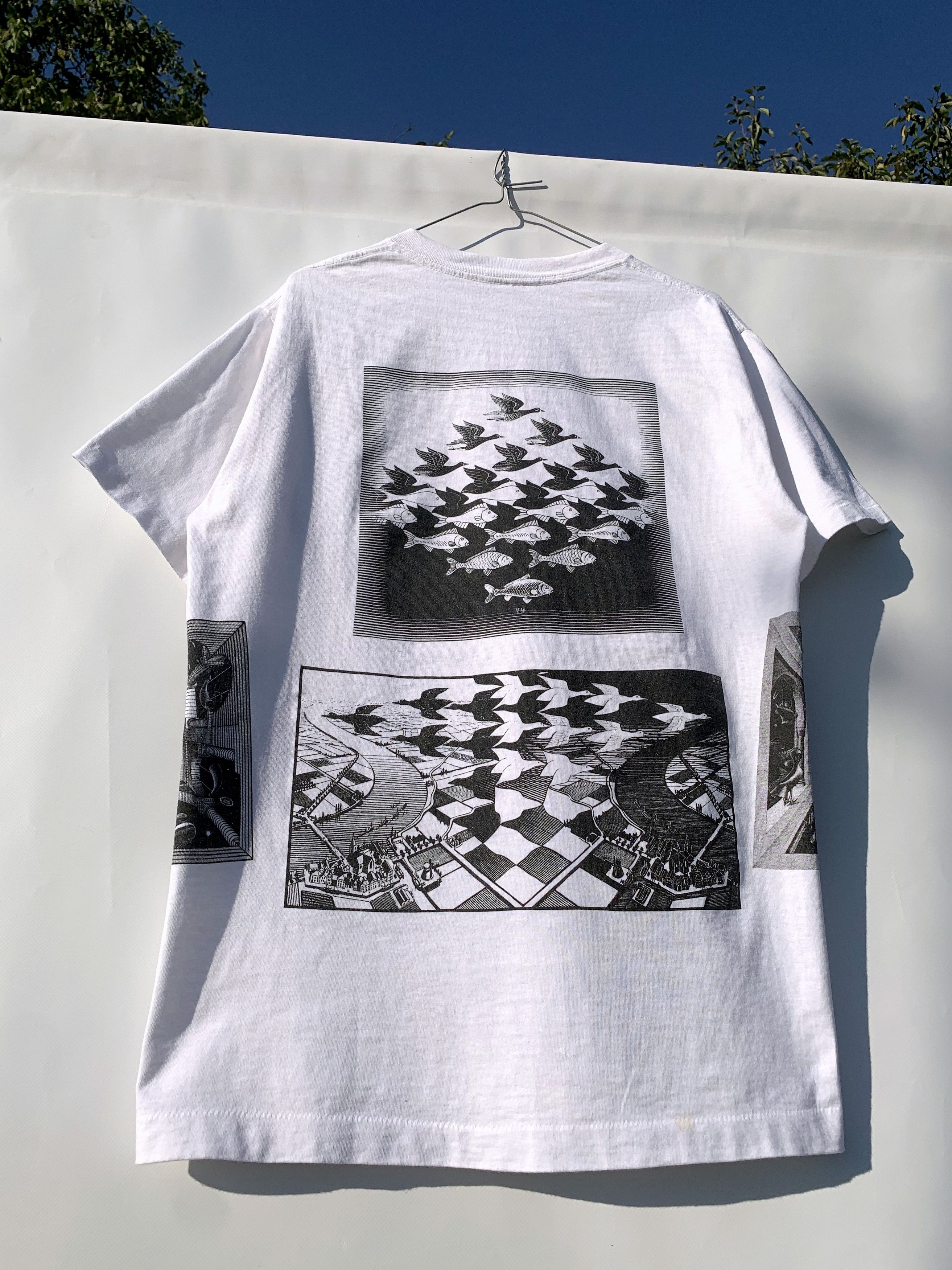 Band Tees 1991 Vintage MC Escher All Over Print T-Shirt Tee 90s Size US L / EU 52-54 / 3 - 13 Thumbnail