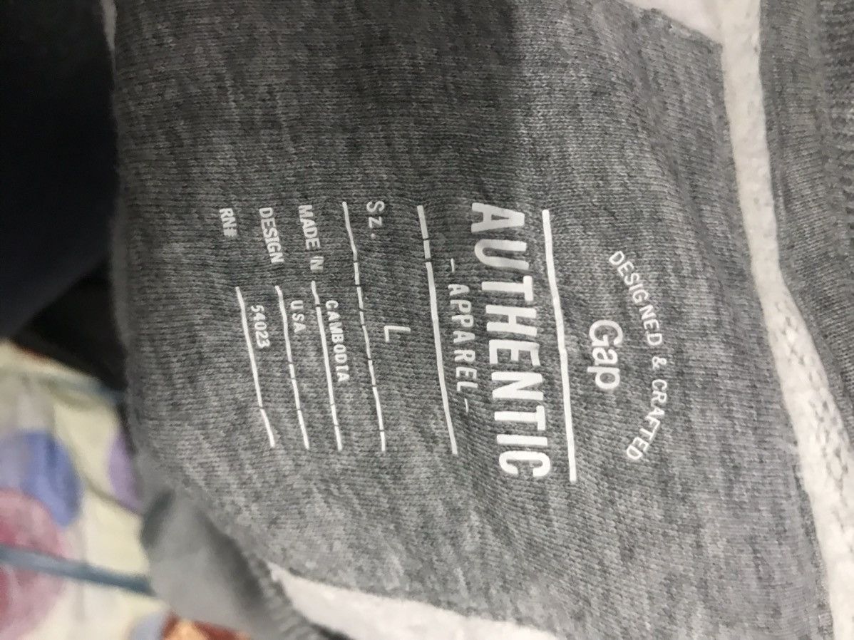 Gap Gap spellout crewneck sweatshirt Size US L / EU 52-54 / 3 - 3 Thumbnail