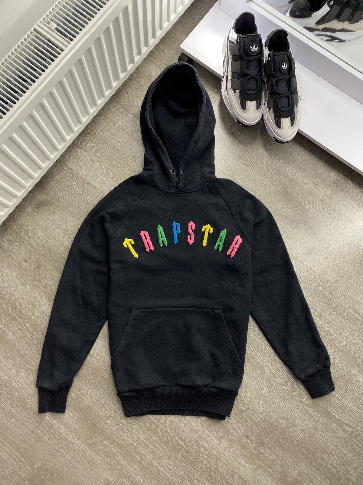 Trapstar best sale hoodie rainbow