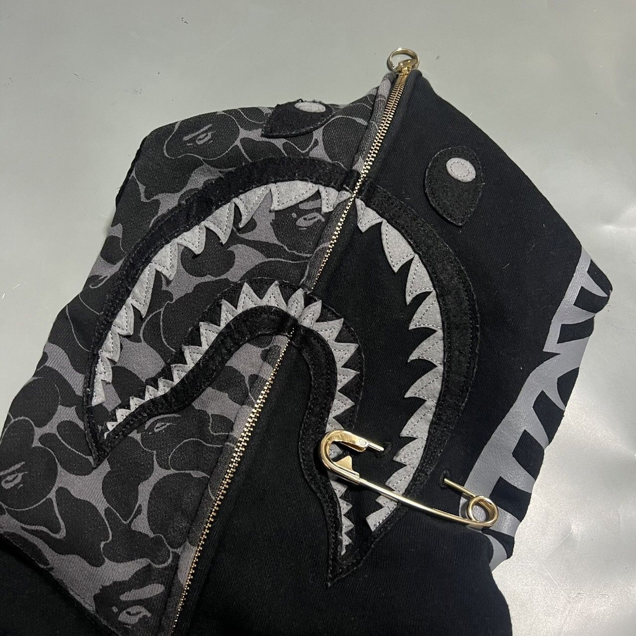 Bape BAPE shark full zip hoodie black/black camo Size US M / EU 48-50 / 2 - 3 Thumbnail
