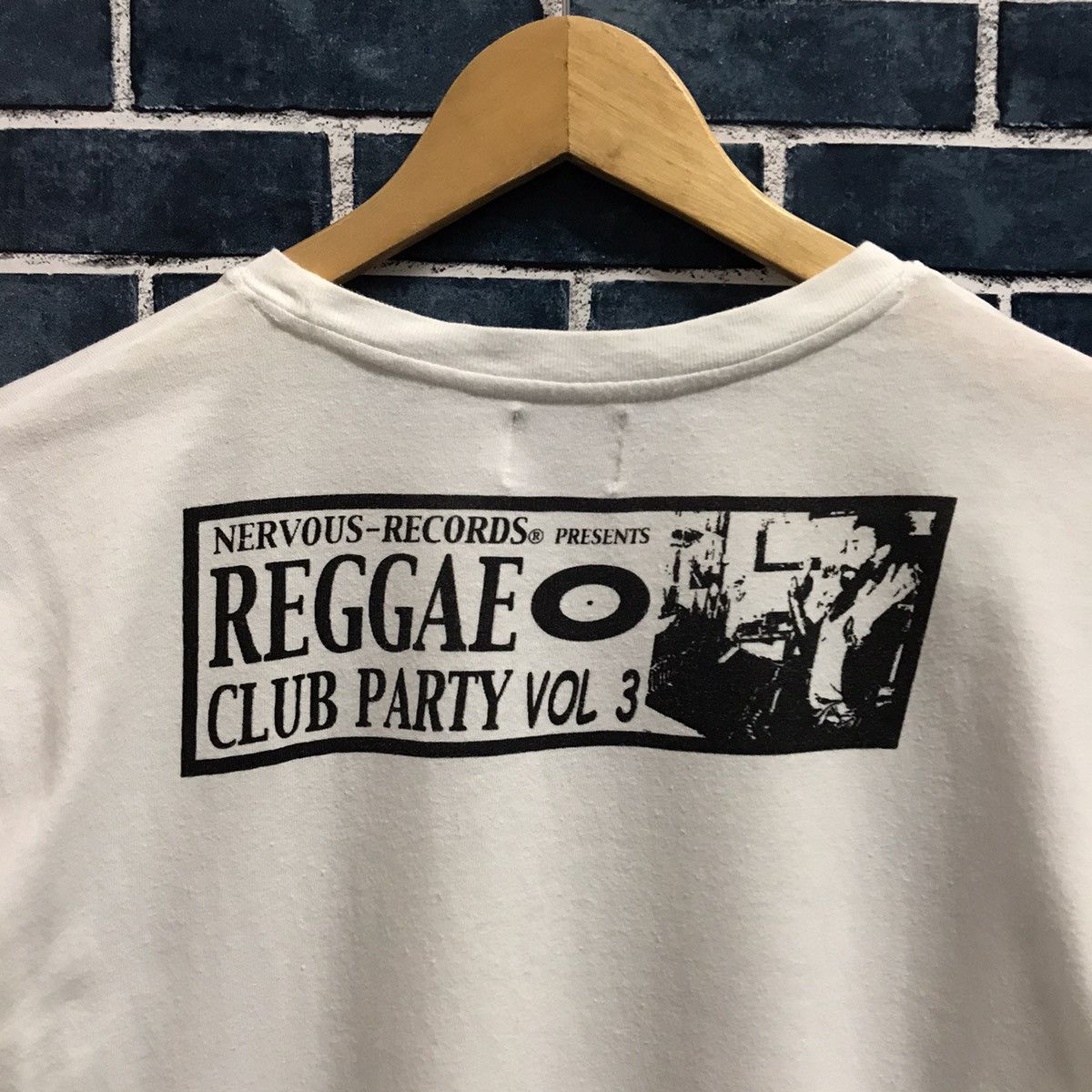 Jazz Cartier × Rap Tees × Vintage Vintage Nervous Records Reggae club party vol 3 tshirt Size US M / EU 48-50 / 2 - 7 Thumbnail