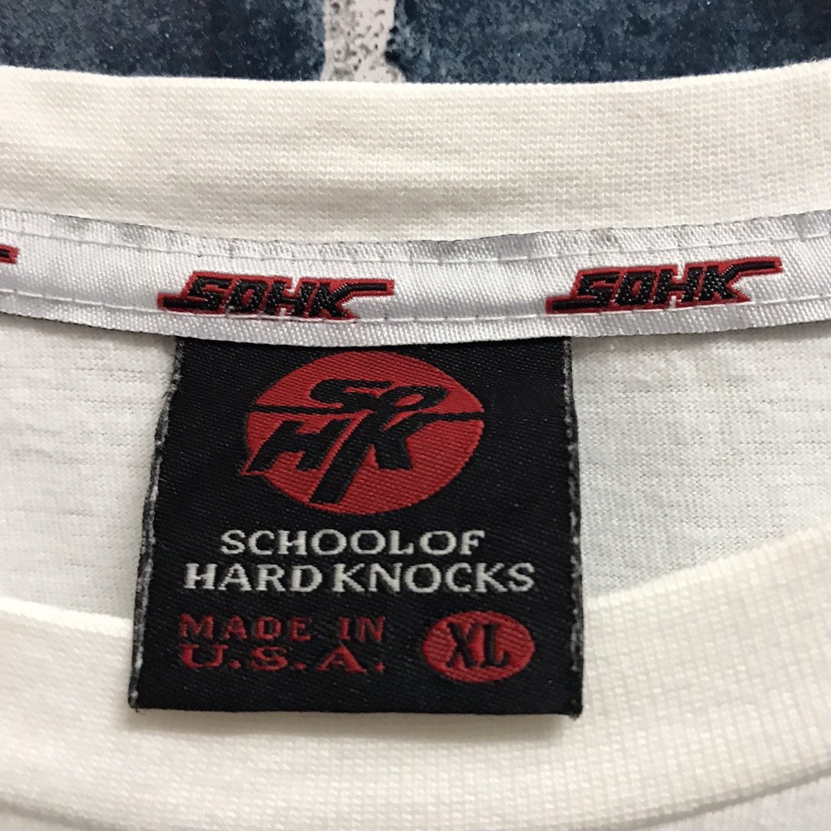 Rap Tees × Vintage Vintage School of hard knocks embossed logo tee Size US XL / EU 56 / 4 - 11 Thumbnail