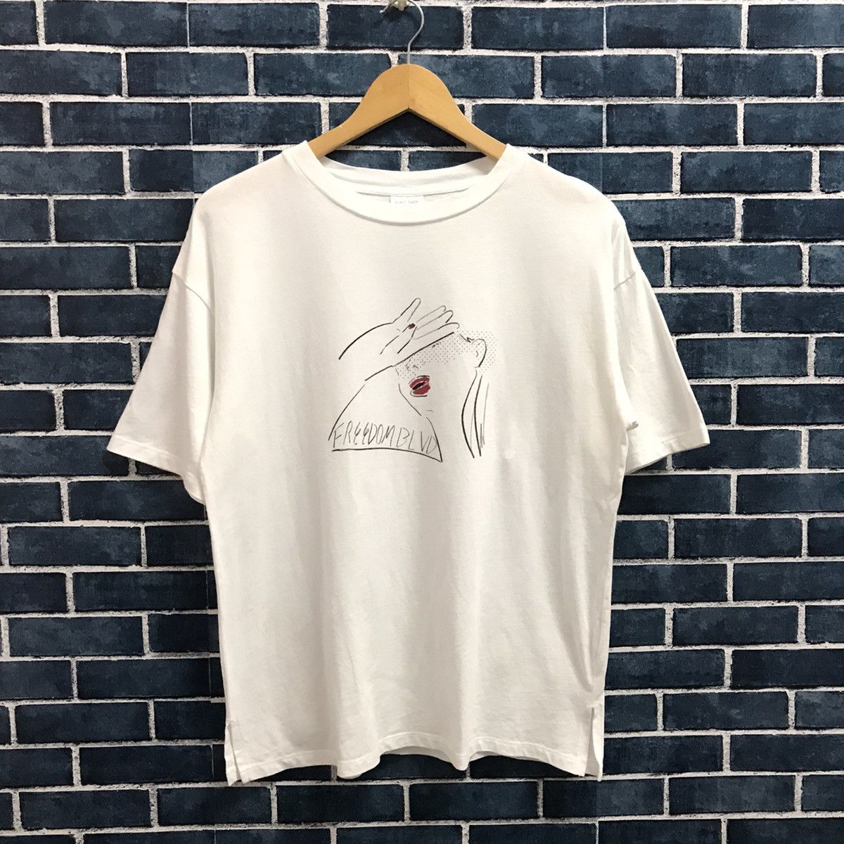 Japanese Brand × Vintage yuko saeki illustration art tee Size US M / EU 48-50 / 2 - 1 Thumbnail