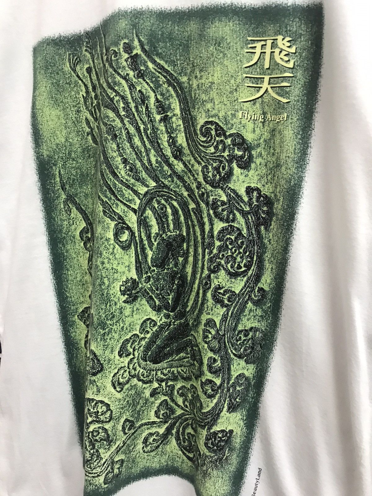 Vintage Vintage 90’s illustration flying angel korea beauty land tee Size US M / EU 48-50 / 2 - 6 Thumbnail
