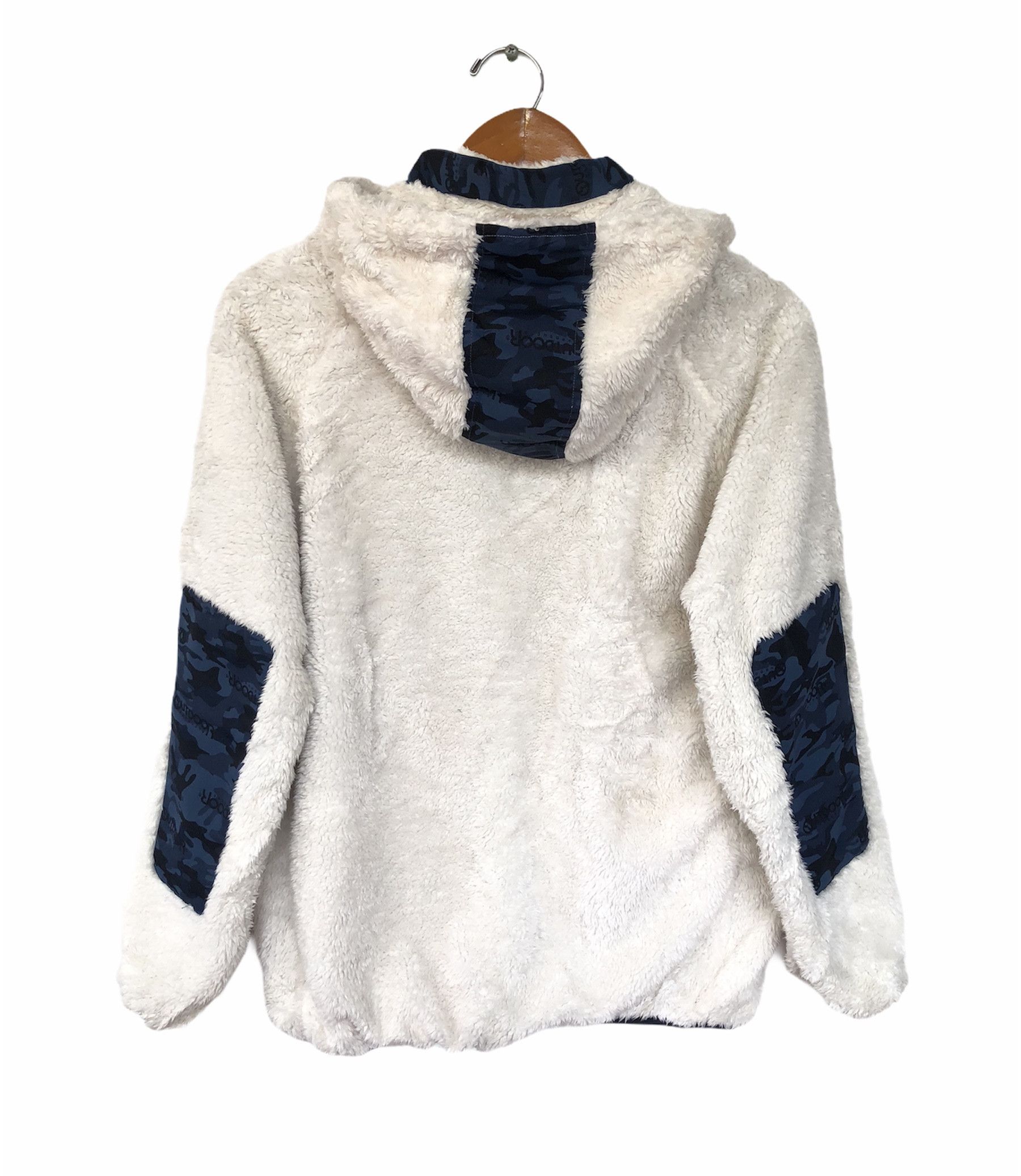 Vintage VINTAGE OUTDOOR WHITE CAMO HIT SHERPA FLEECE JACKET Size US M / EU 48-50 / 2 - 2 Thumbnail