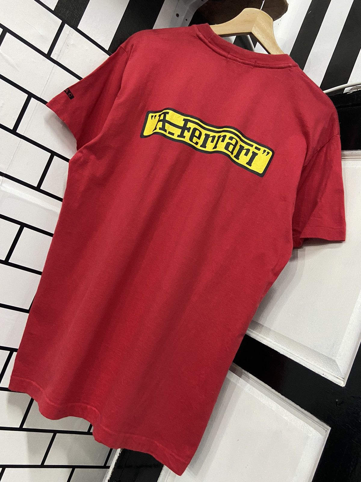 Ferrari × Vintage Vintage 90’s Ferrari Racing Team Single Stitch Tee Size US M / EU 48-50 / 2 - 7 Thumbnail