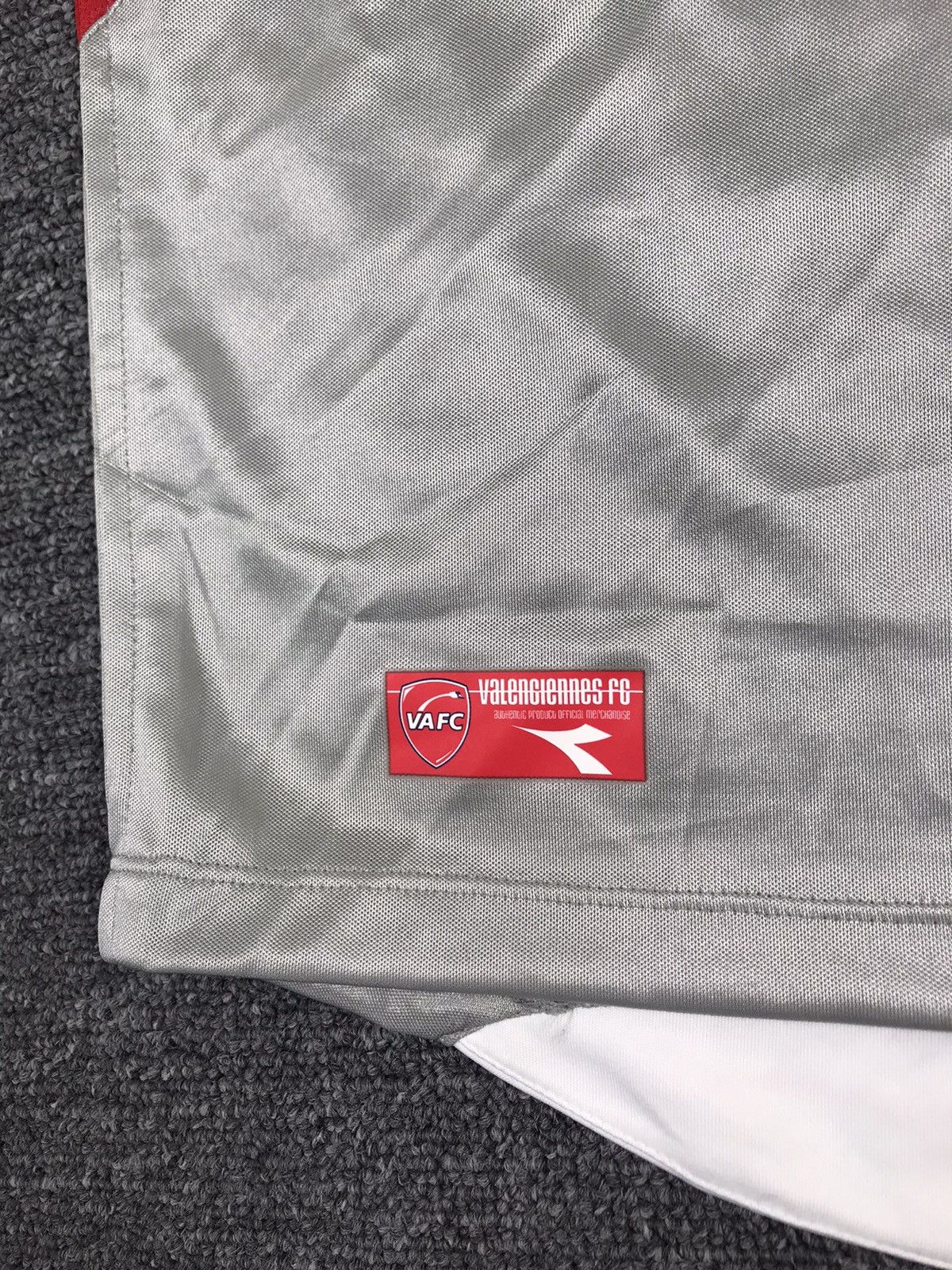 Diadora DIADORA VAFC VALENCIENNES 2009/10 THIRT FORM,LONGSLEEVE,M Size US M / EU 48-50 / 2 - 6 Thumbnail