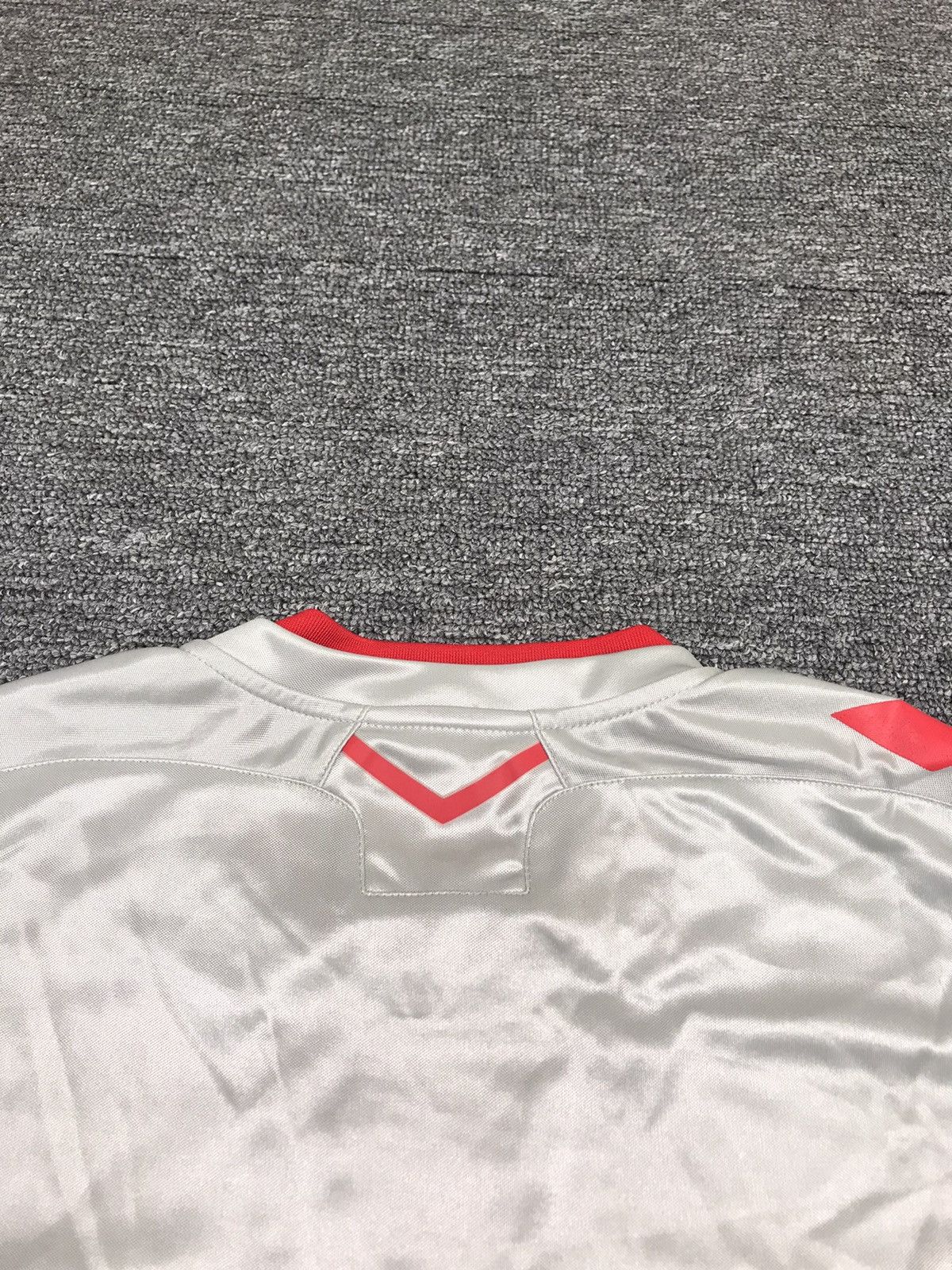 Diadora DIADORA VAFC VALENCIENNES 2009/10 THIRT FORM,LONGSLEEVE,M Size US M / EU 48-50 / 2 - 7 Thumbnail