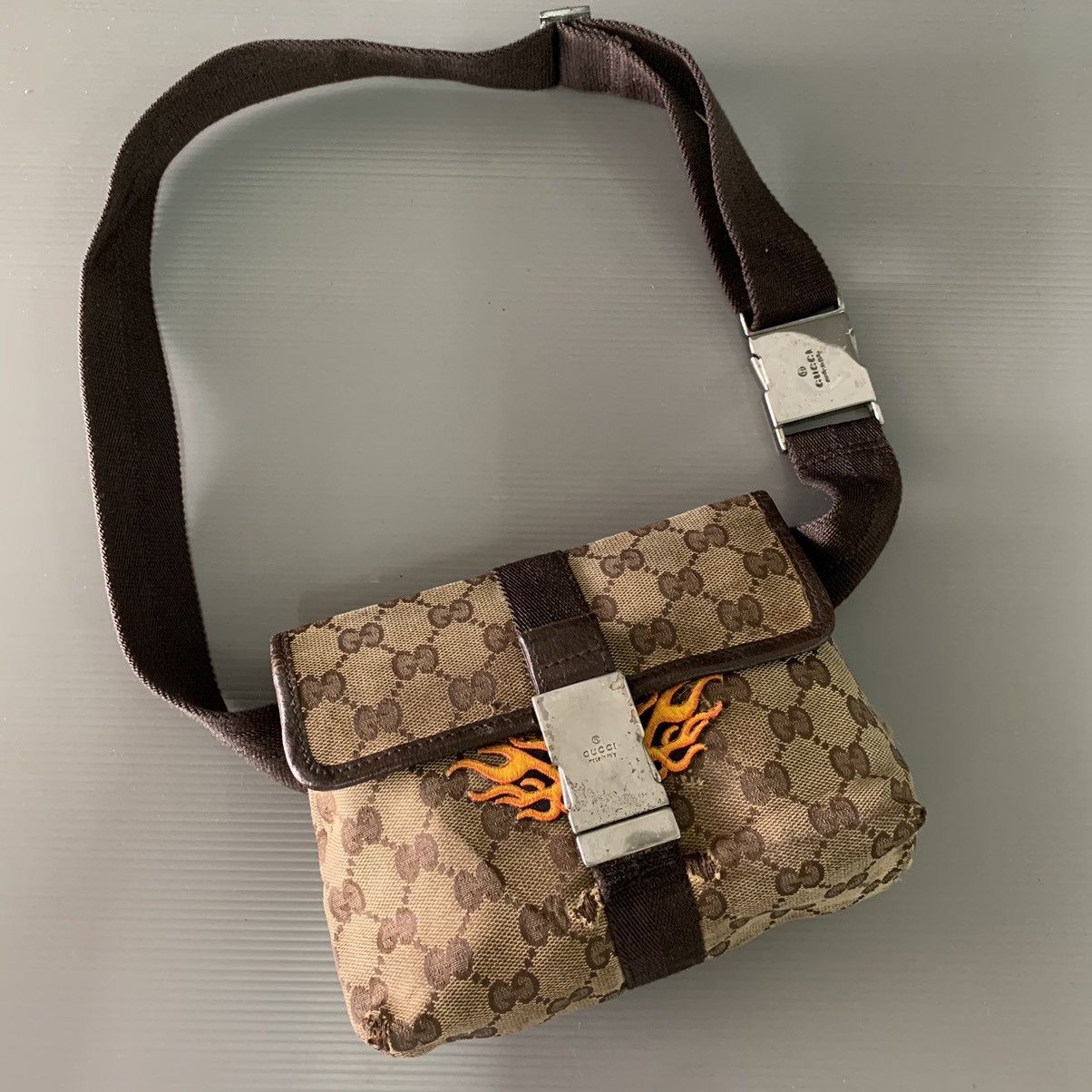Gucci Gucci Monogram Waistbag Size ONE SIZE - 1 Thumbnail