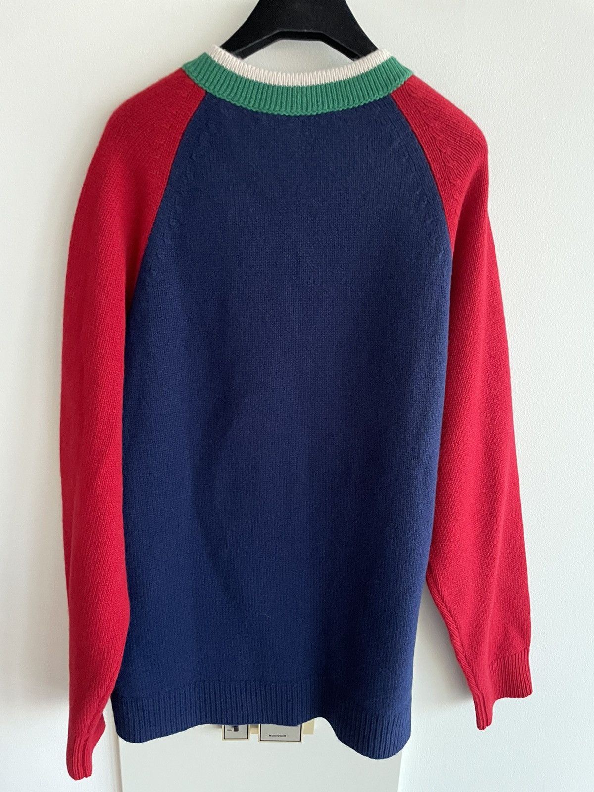 Gucci 2K Value Super Runway Gucci V Neck Sweater Size US L / EU 52-54 / 3 - 12 Thumbnail
