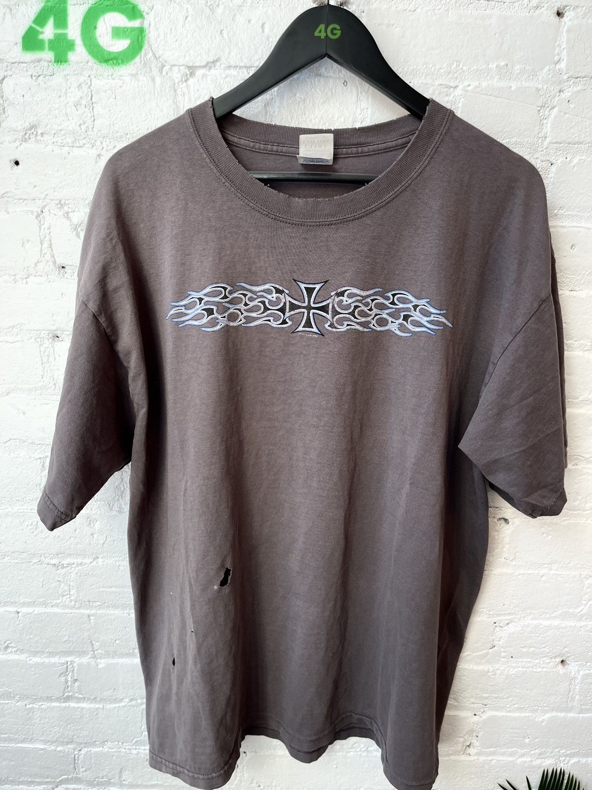 image of Vintage 90's Thrashed Cross Flames Shirt 4Gseller in Faded Black, Men's (Size XL)