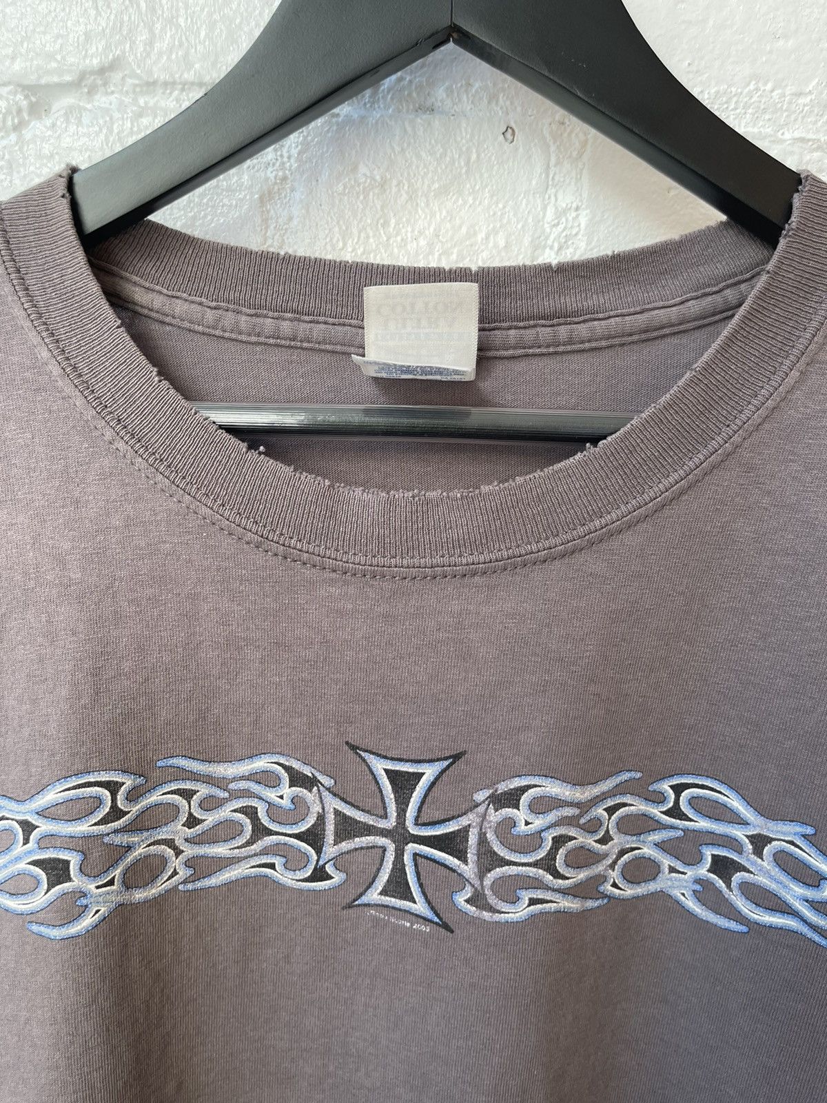 Vintage Vintage 90s THRASHED CROSS FLAMES SHIRT 4Gseller Size US XL / EU 56 / 4 - 3 Thumbnail