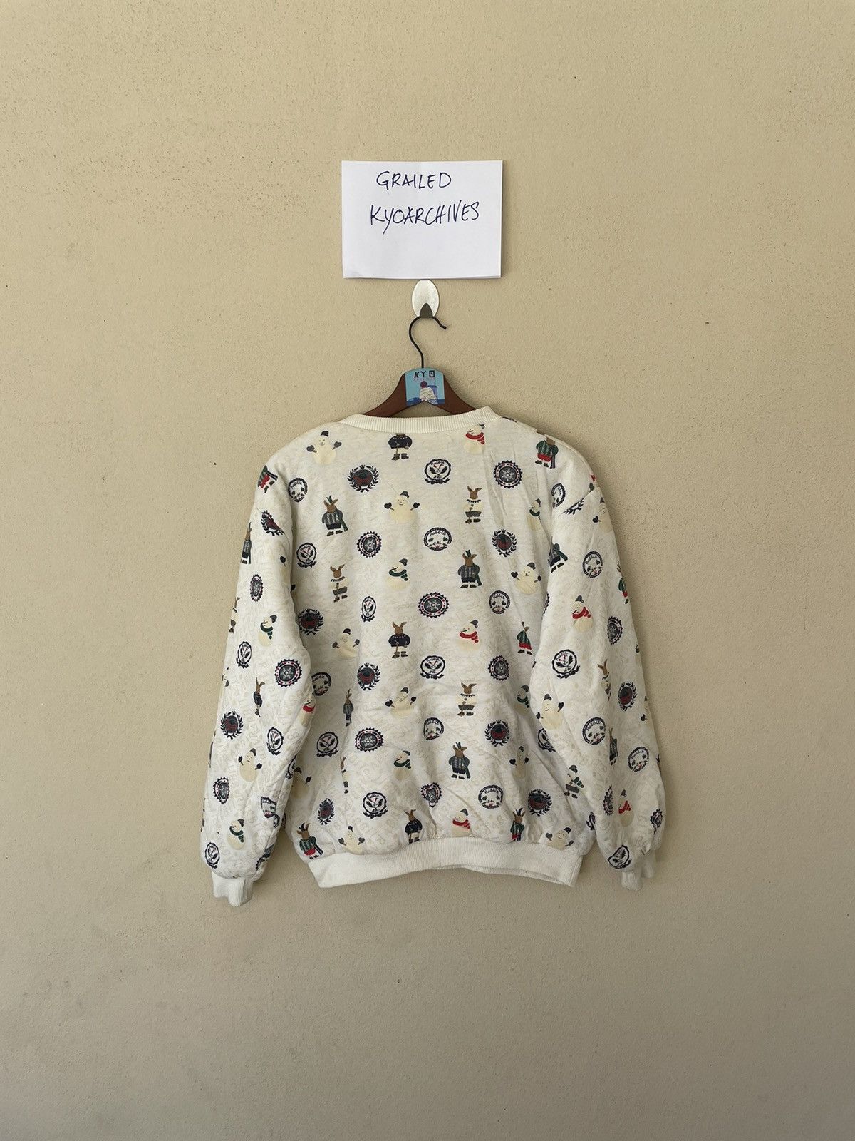 VINTAGE REVERSIBLE SANTA SWEATSHIRT