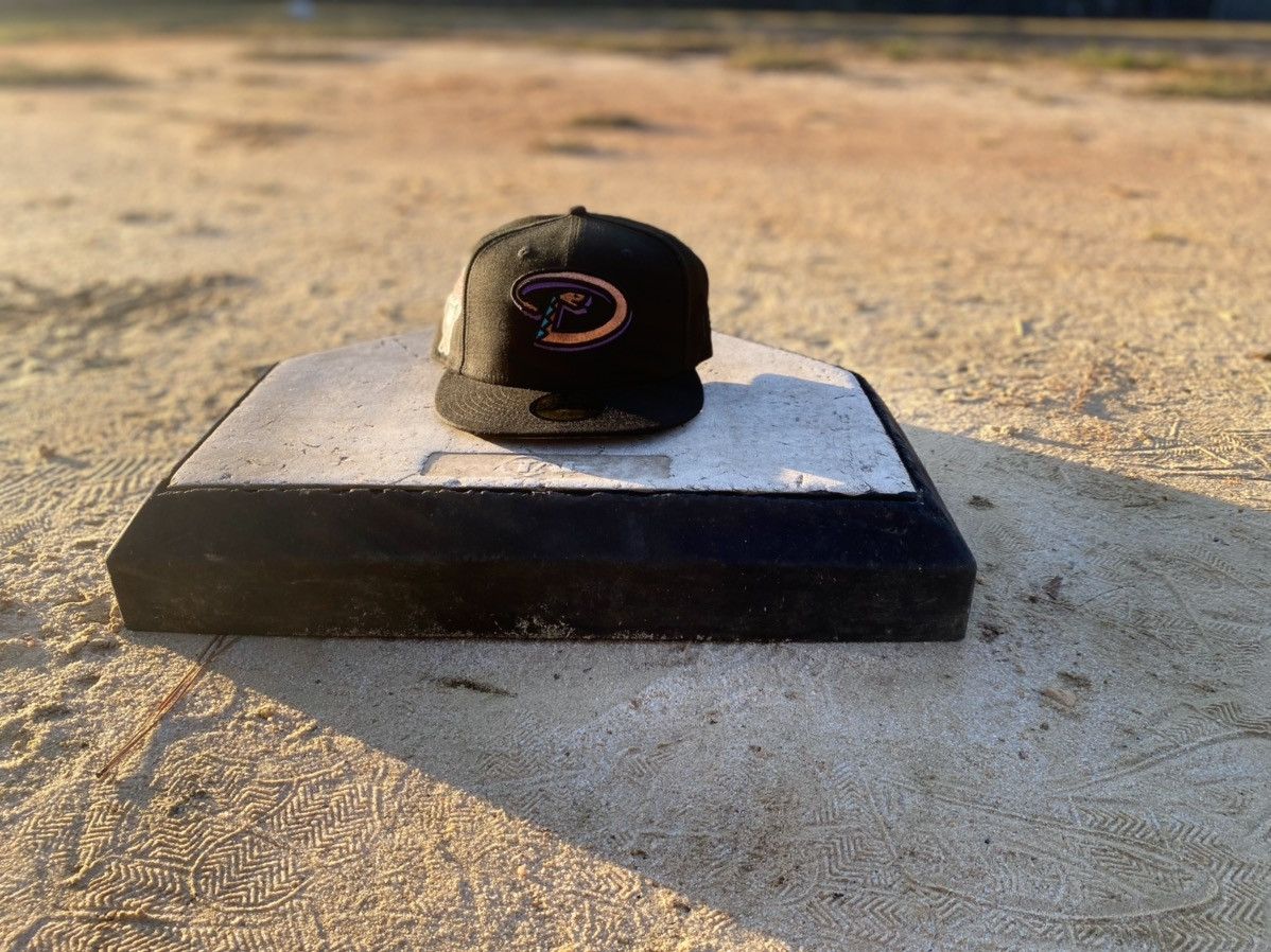 Hat Club × New Era × Vintage Arizona Diamondbacks Fitted Size ONE SIZE - 3 Thumbnail