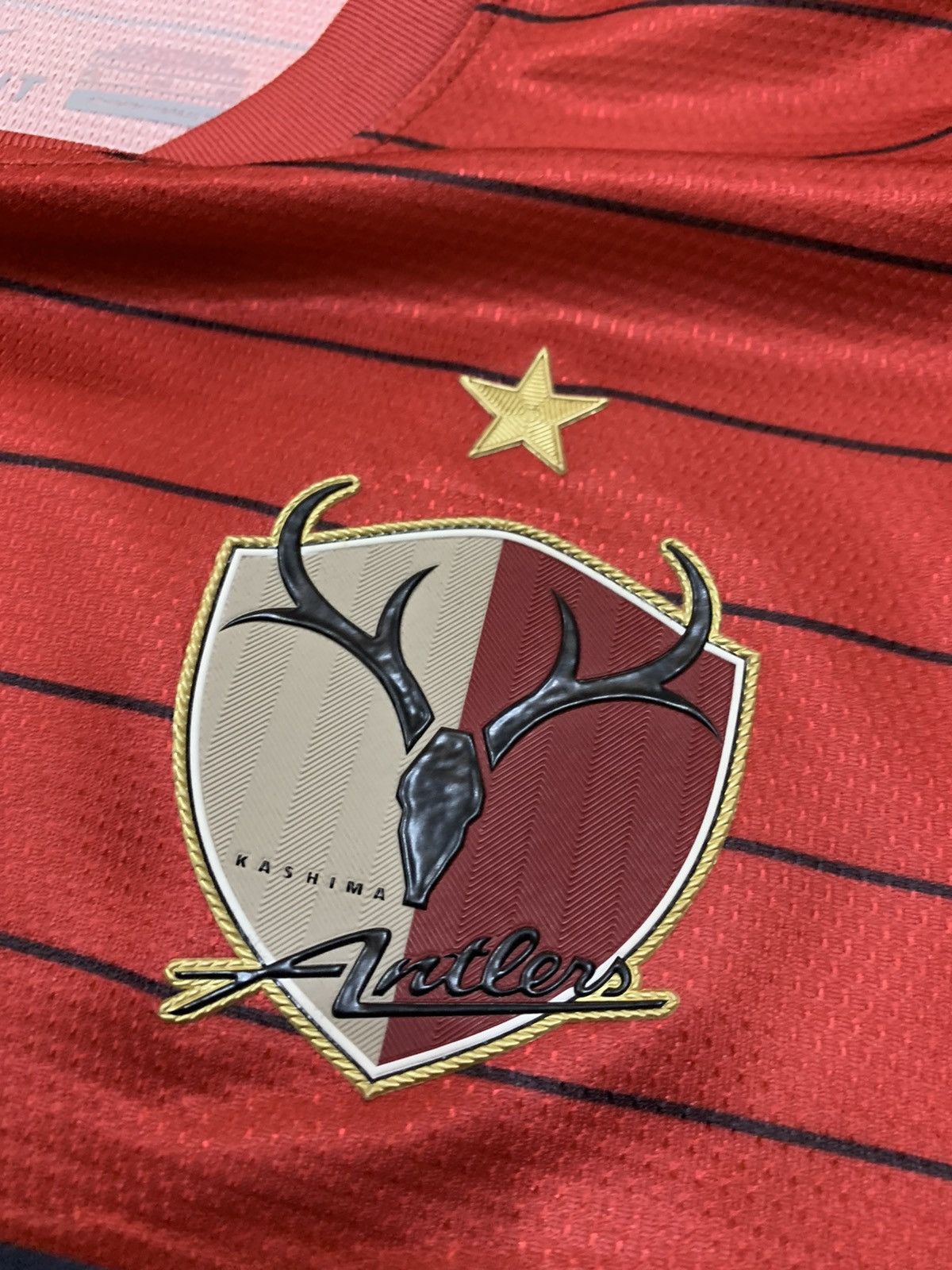 Nike KASHIMA ANTLERS 2013 HOME KIT JERSEY Size US XL / EU 56 / 4 - 6 Thumbnail