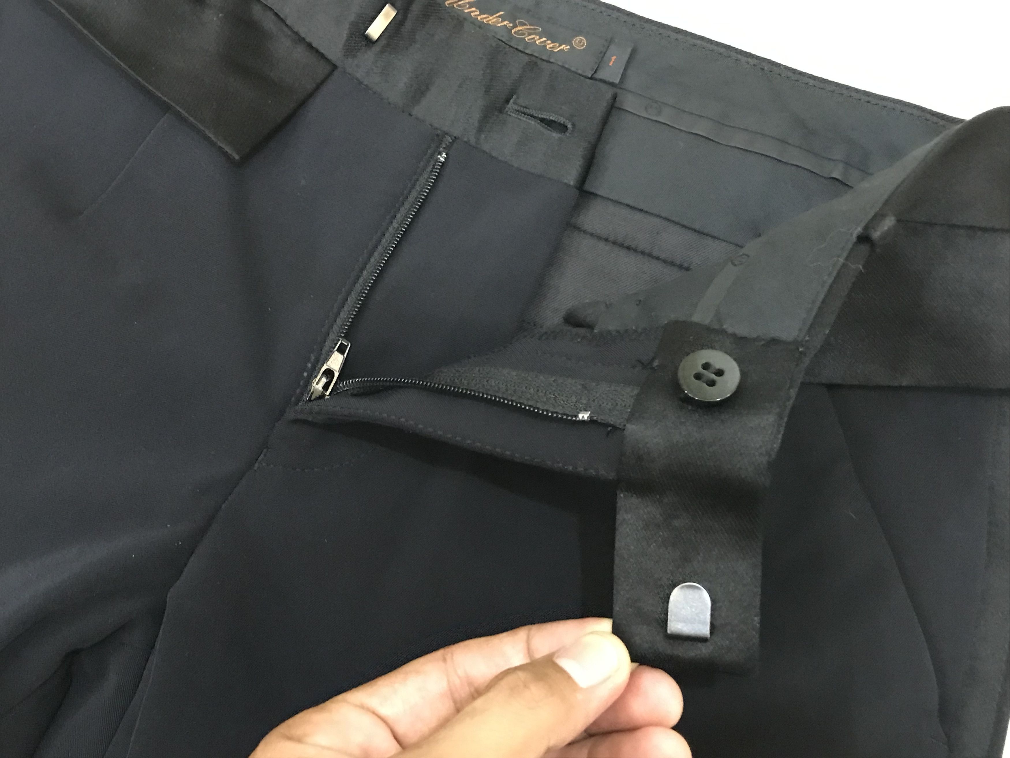 Undercover UNDER COVER SIDE TAPES 7A50-P6 MADE IN JAPAN UNDERCOVER CO. LTD Size US 27 - 6 Thumbnail