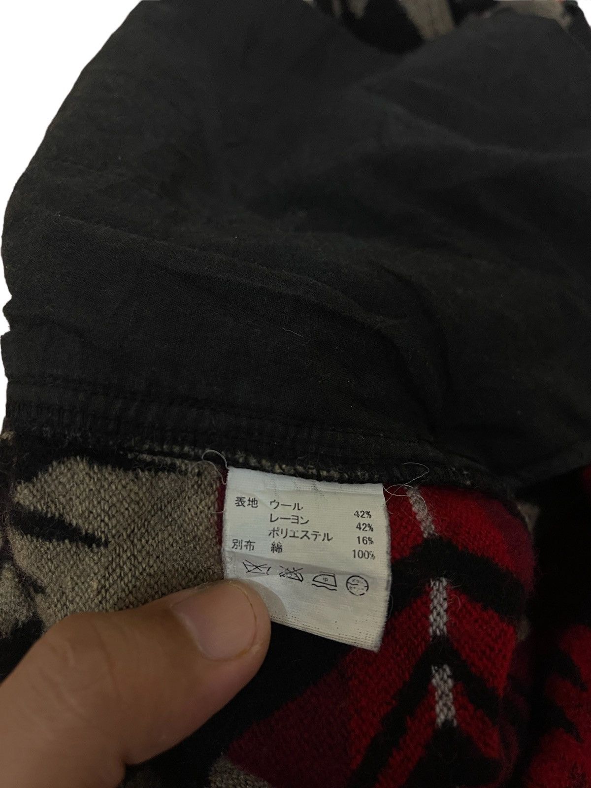 Wild Things Wild Things half pant navajo wool pant outdoor Size US 32 / EU 48 - 8 Thumbnail