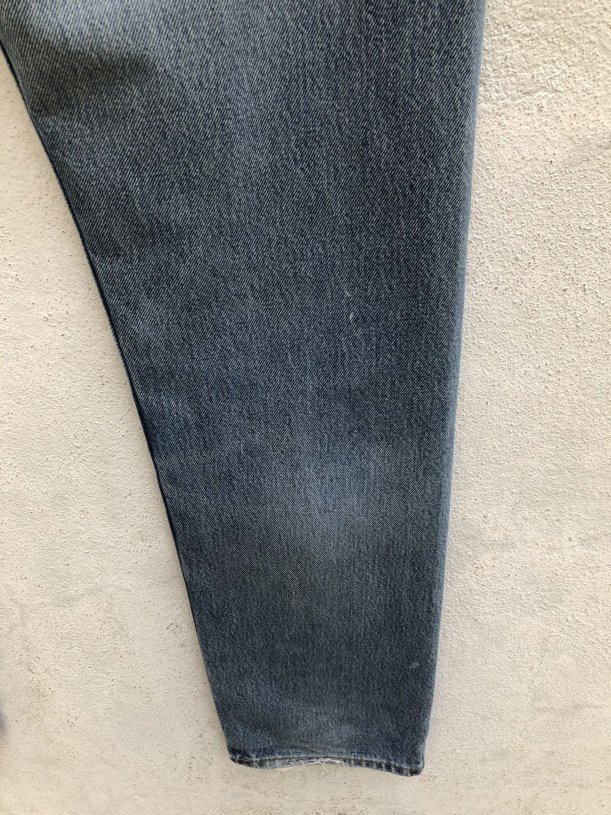 Levi's Vintage 1997 Levi’s 501 Jeans Splattered Paint Denim Size US 30 / EU 46 - 16 Thumbnail