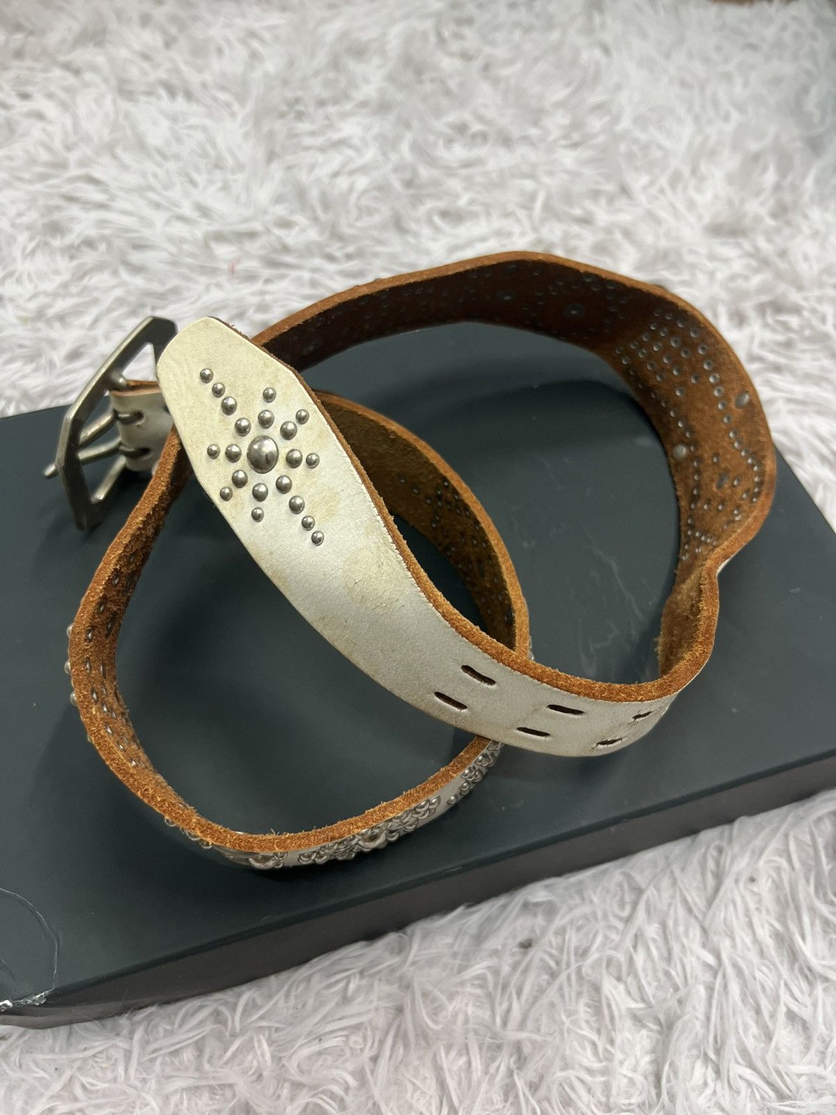 Japanese Brand VINTAGE STUDDED BELT Size 34 - 4 Thumbnail