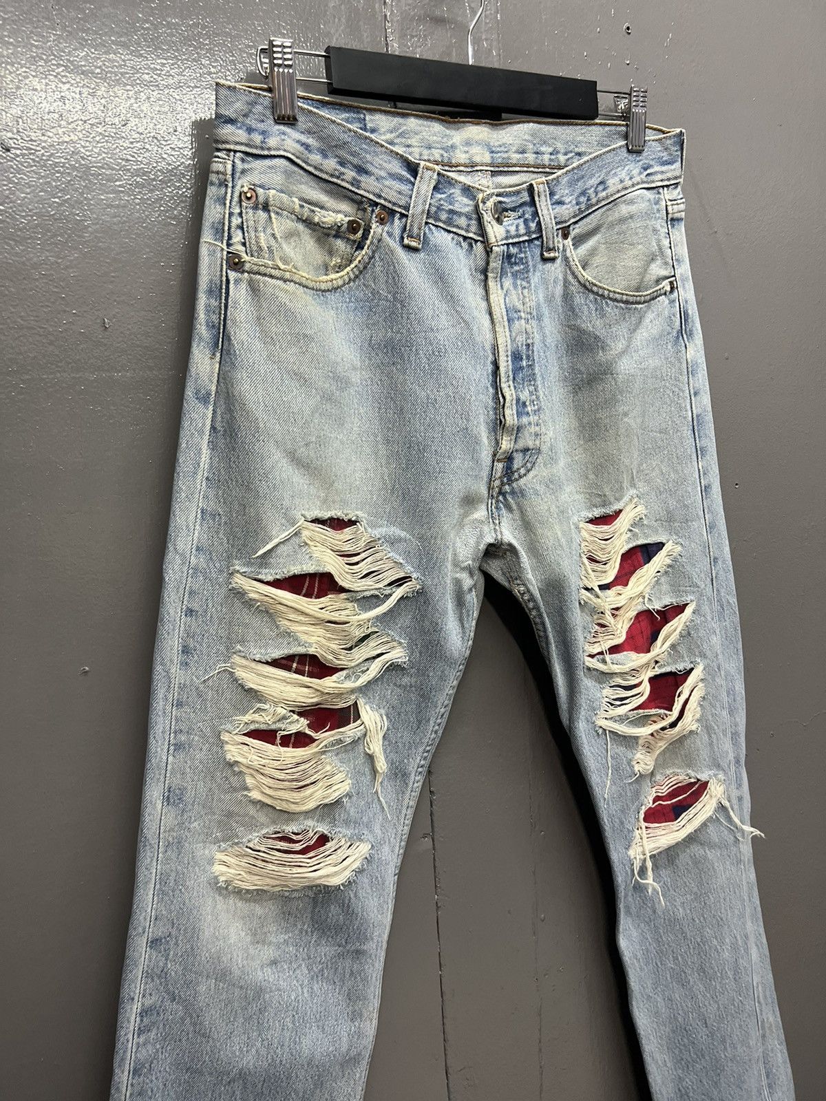 Levi's VINTAGE LEVI'S DENIM JEANS DISTRESS SIZE 32 Size US 32 / EU 48 - 2 Thumbnail