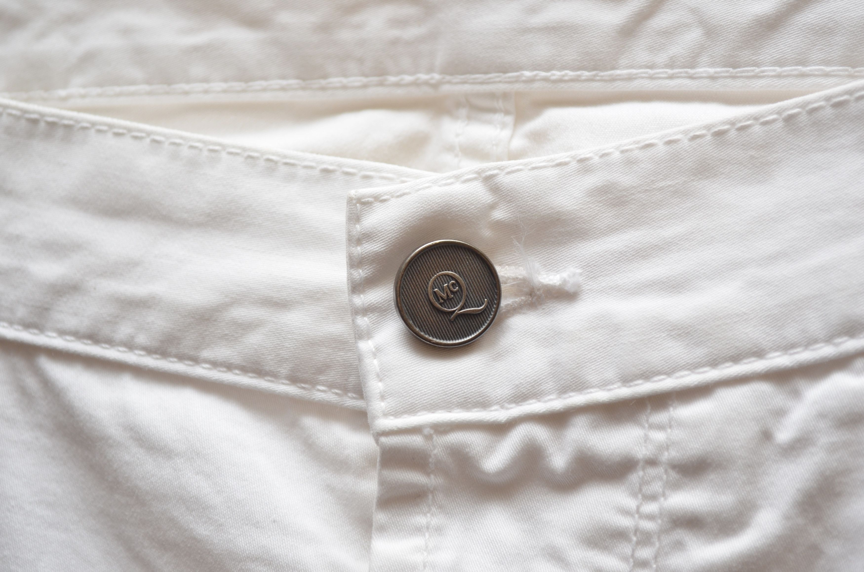 Alexander McQueen Alexander Mcqueen MCQ Embroided Pocket Logo White Jeans Size US 32 / EU 48 - 5 Thumbnail