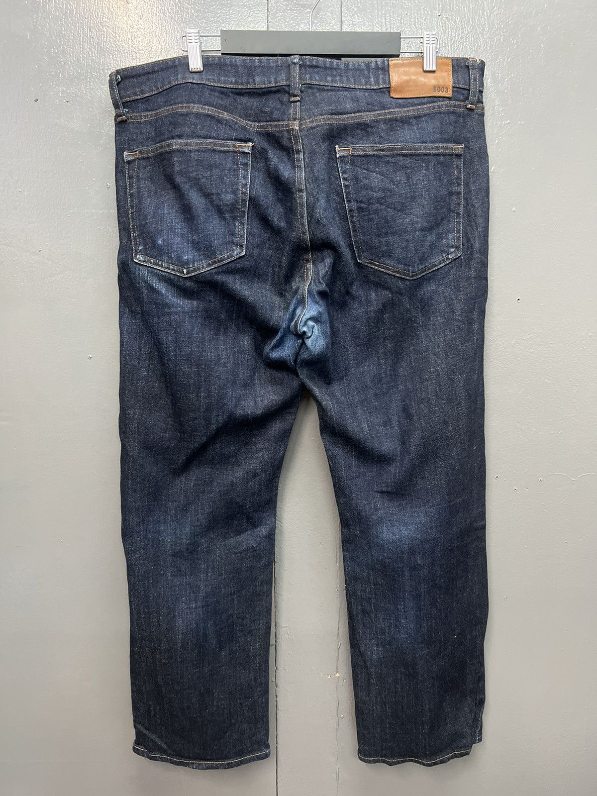 Uniqlo UNIQLO DENIM JEANS SIZE 38 Size US 38 / EU 54 - 2 Thumbnail